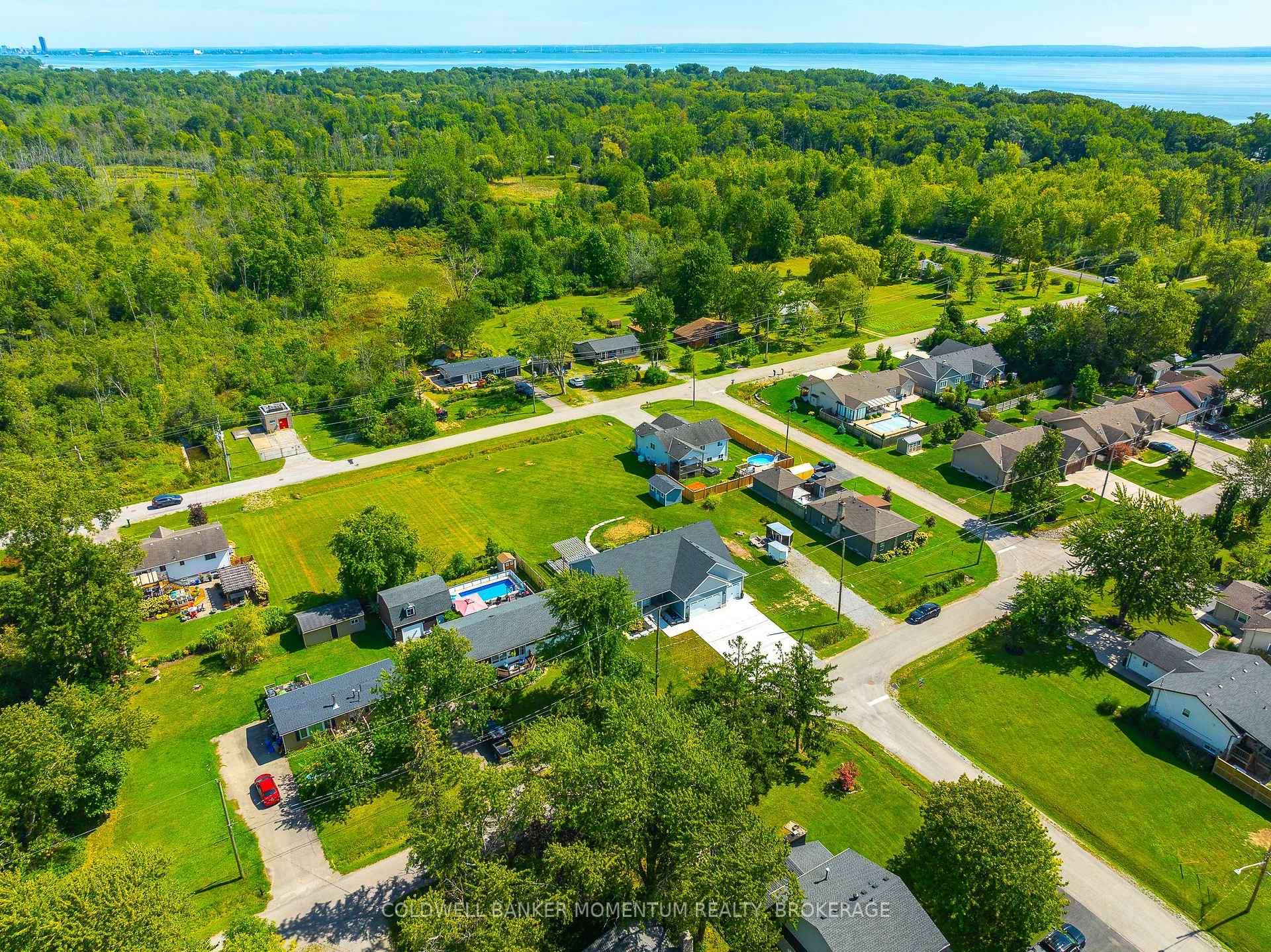 Photo 46 of 104 Neva Road, Fort Erie, Ridgeway — HOMEH