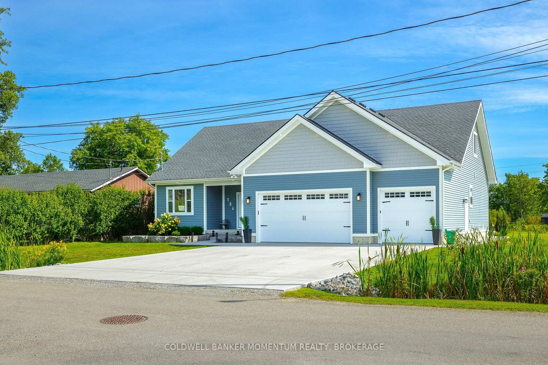 Photo 2 of 104 Neva Road, Fort Erie, Ridgeway — HOMEH