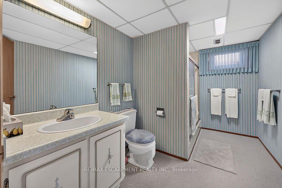 Photo 17 of 57 Turnbull Road, Hamilton, Dundas — HOMEH