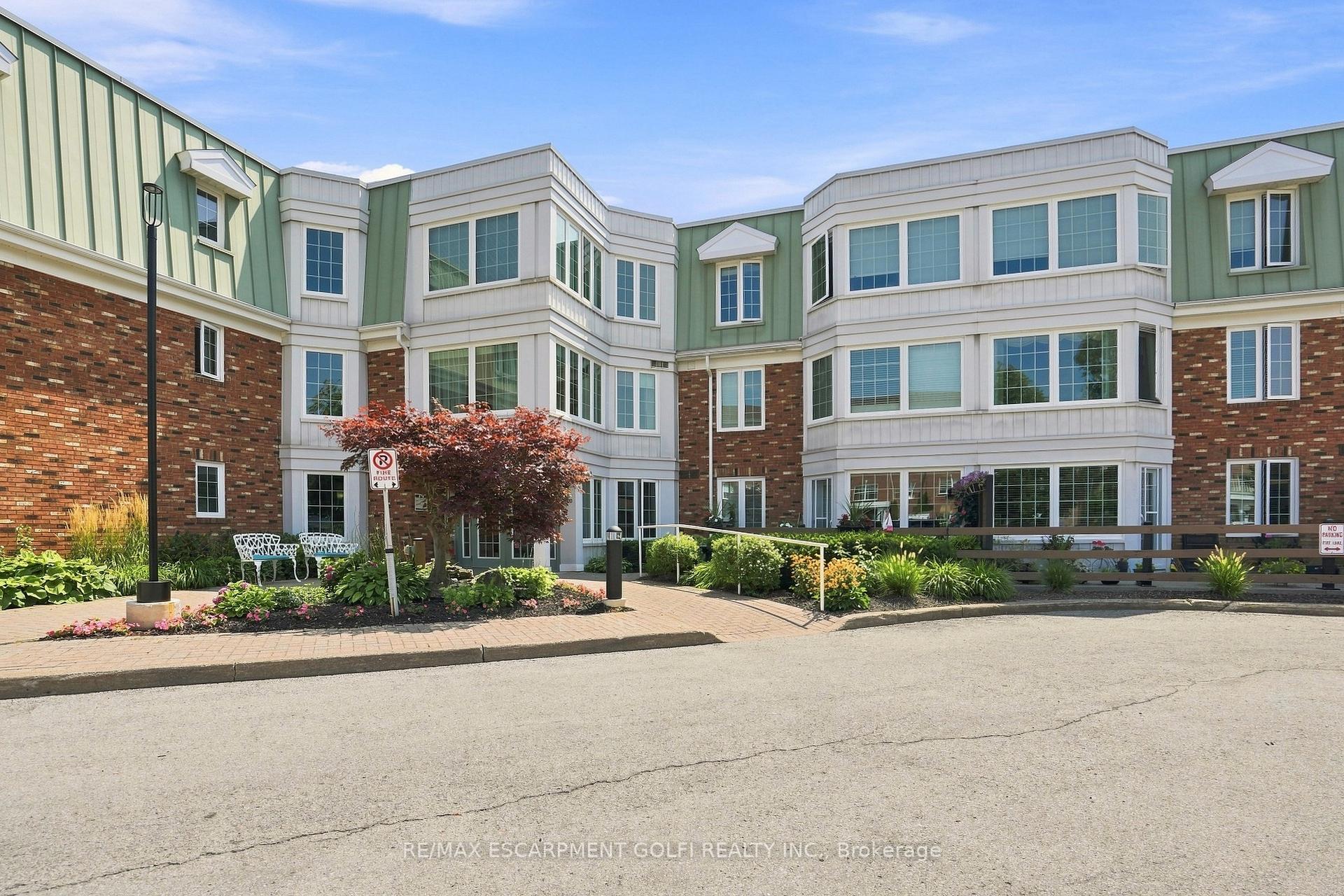 Photo of Unit 215, 3420 Frederick Avenue