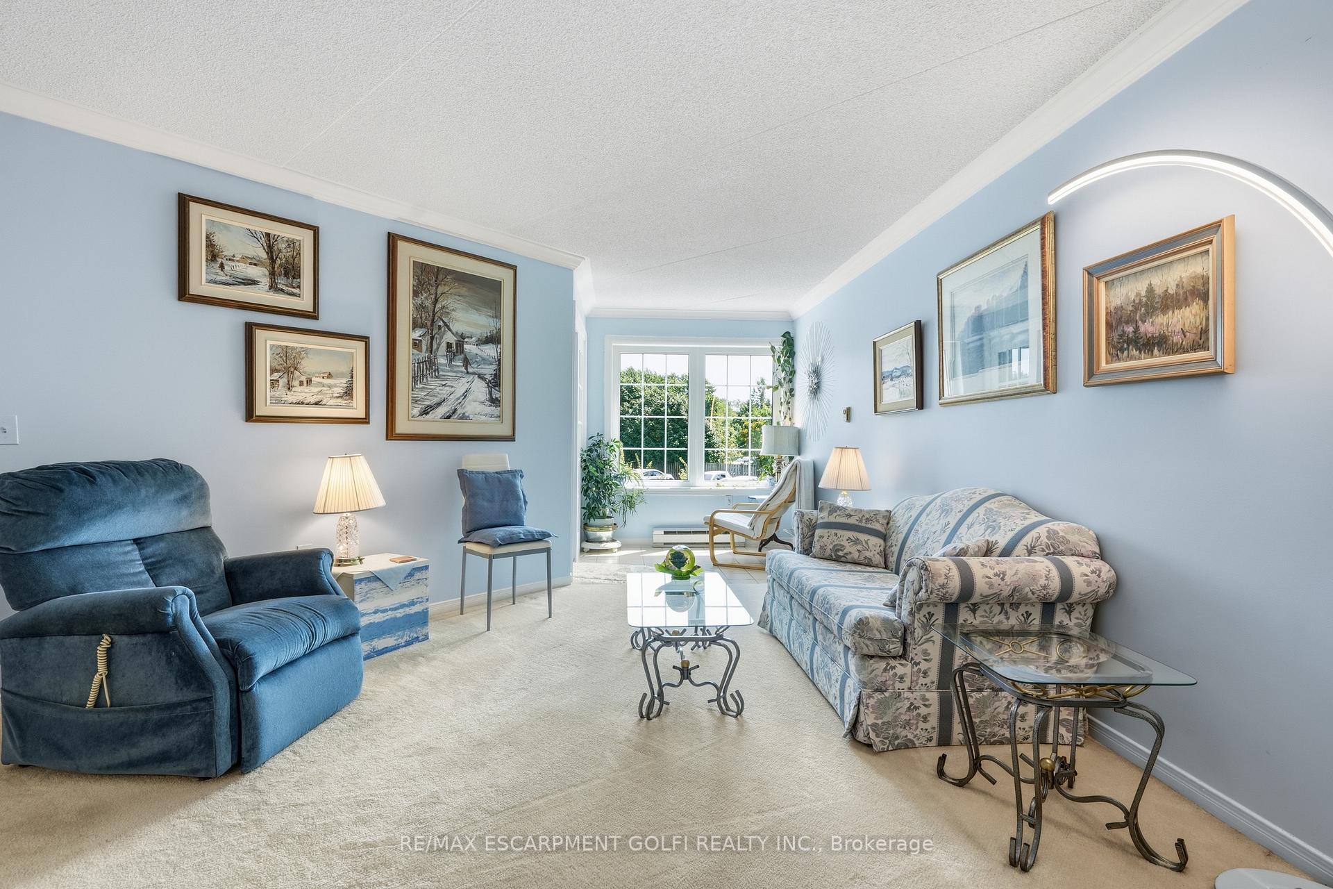 Photo 4 of Unit 215, 3420 Frederick Avenue, Lincoln, Lincoln-Jordan/Vineland — HOMEH