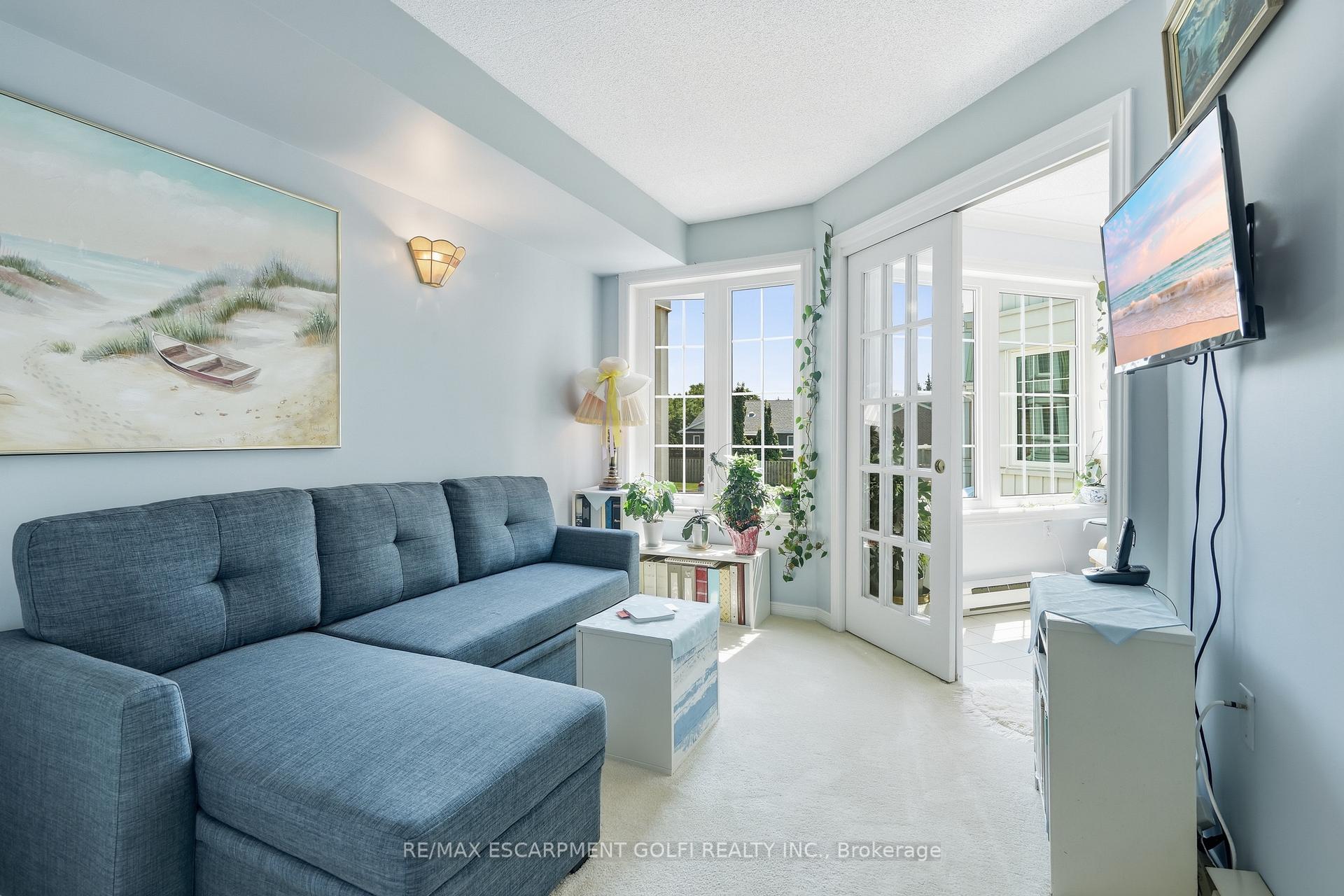 Photo 9 of Unit 215, 3420 Frederick Avenue, Lincoln, Lincoln-Jordan/Vineland — HOMEH