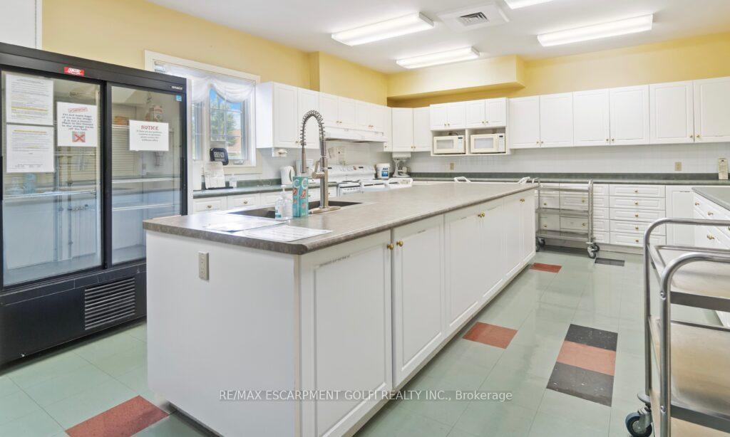 Photo 25 of Unit 215, 3420 Frederick Avenue, Lincoln, Lincoln-Jordan/Vineland — HOMEH