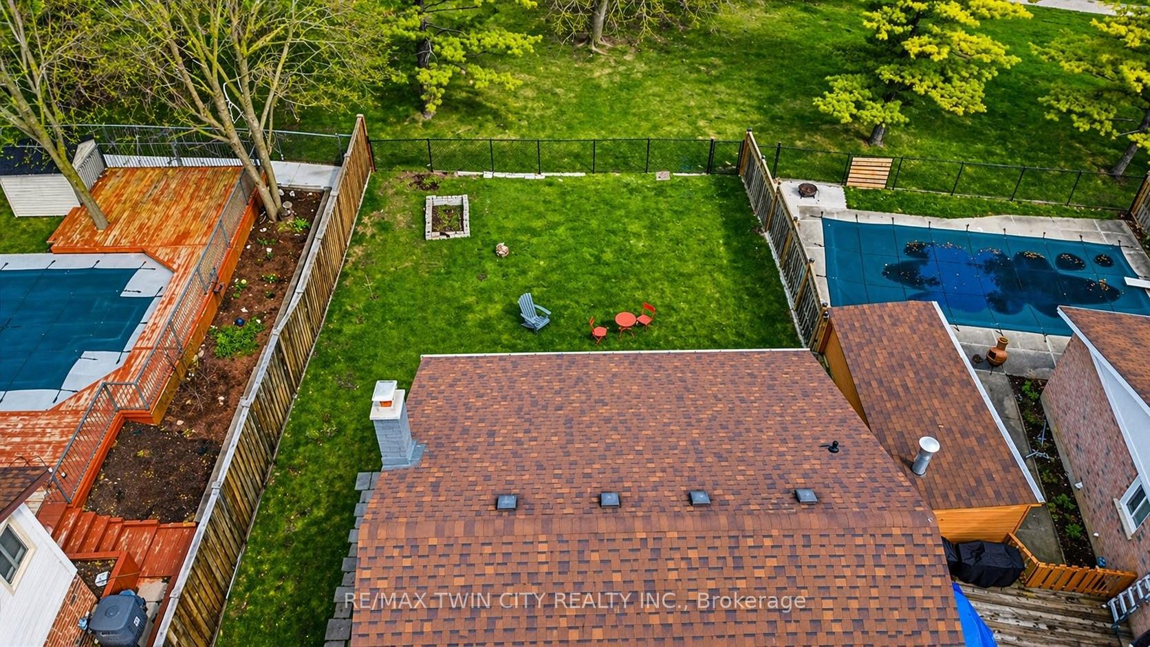 Photo 34 of 86 Carlyle Drive, Kitchener, Brigadoon — HOMEH