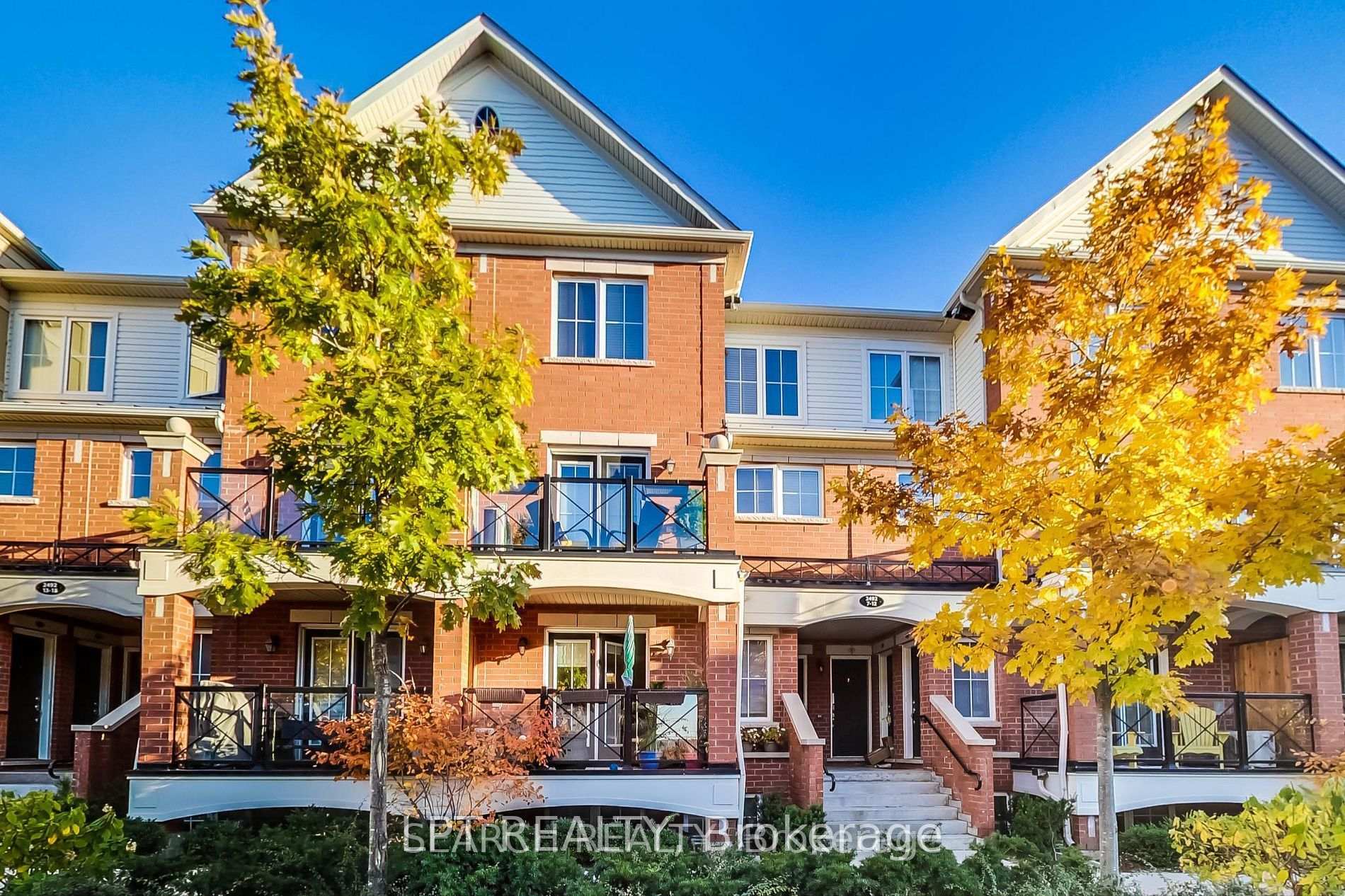 Photo 1 of Unit 11, 2492 Post Road, Oakville, River Oaks — HOMEH