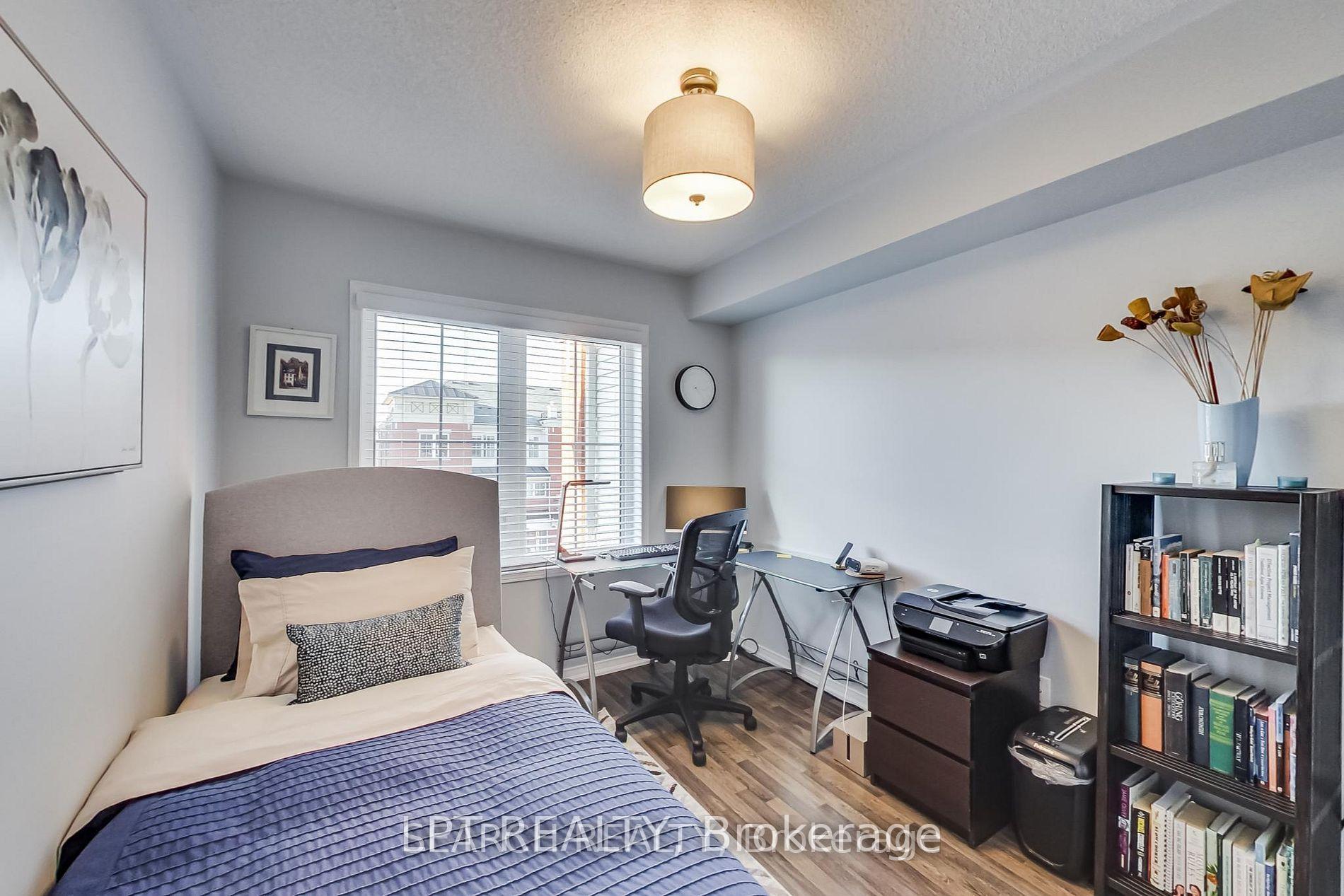 Photo 19 of Unit 11, 2492 Post Road, Oakville, River Oaks — HOMEH