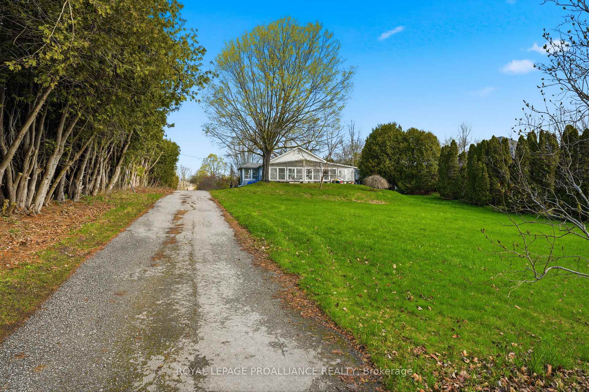 Photo 11 of 578B Old Highway 2, Quinte West, Sidney Ward — HOMEH