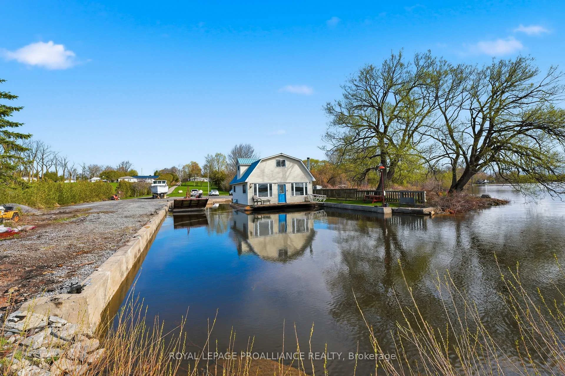 Photo 5 of 578B Old Highway 2, Quinte West, Sidney Ward — HOMEH