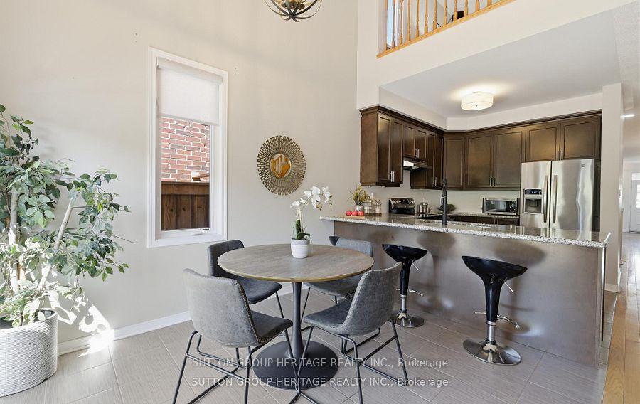 Photo 14 of 19 Northglen Boulevard, Clarington, Bowmanville — HOMEH