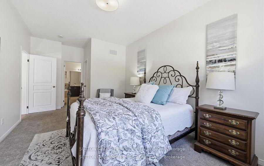 Photo 20 of 19 Northglen Boulevard, Clarington, Bowmanville — HOMEH