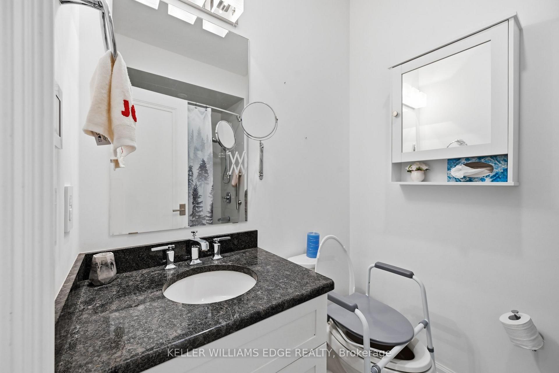 Photo 23 of Unit 202, 2060 Lakeshore Road, Burlington, Brant — HOMEH