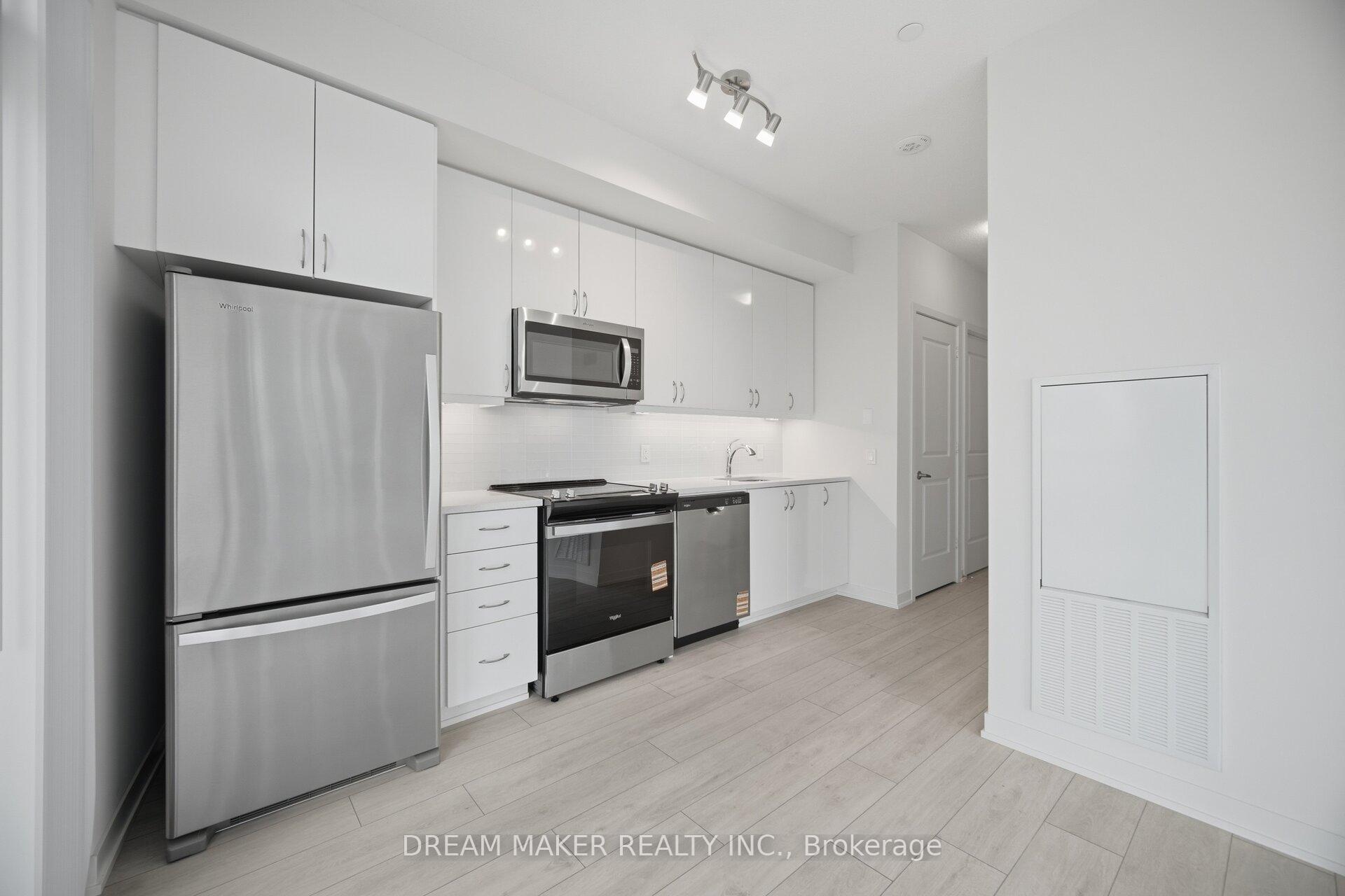 Photo 7 of Unit 511, 38 Annie Craig Drive, Etobicoke, Mimico — HOMEH