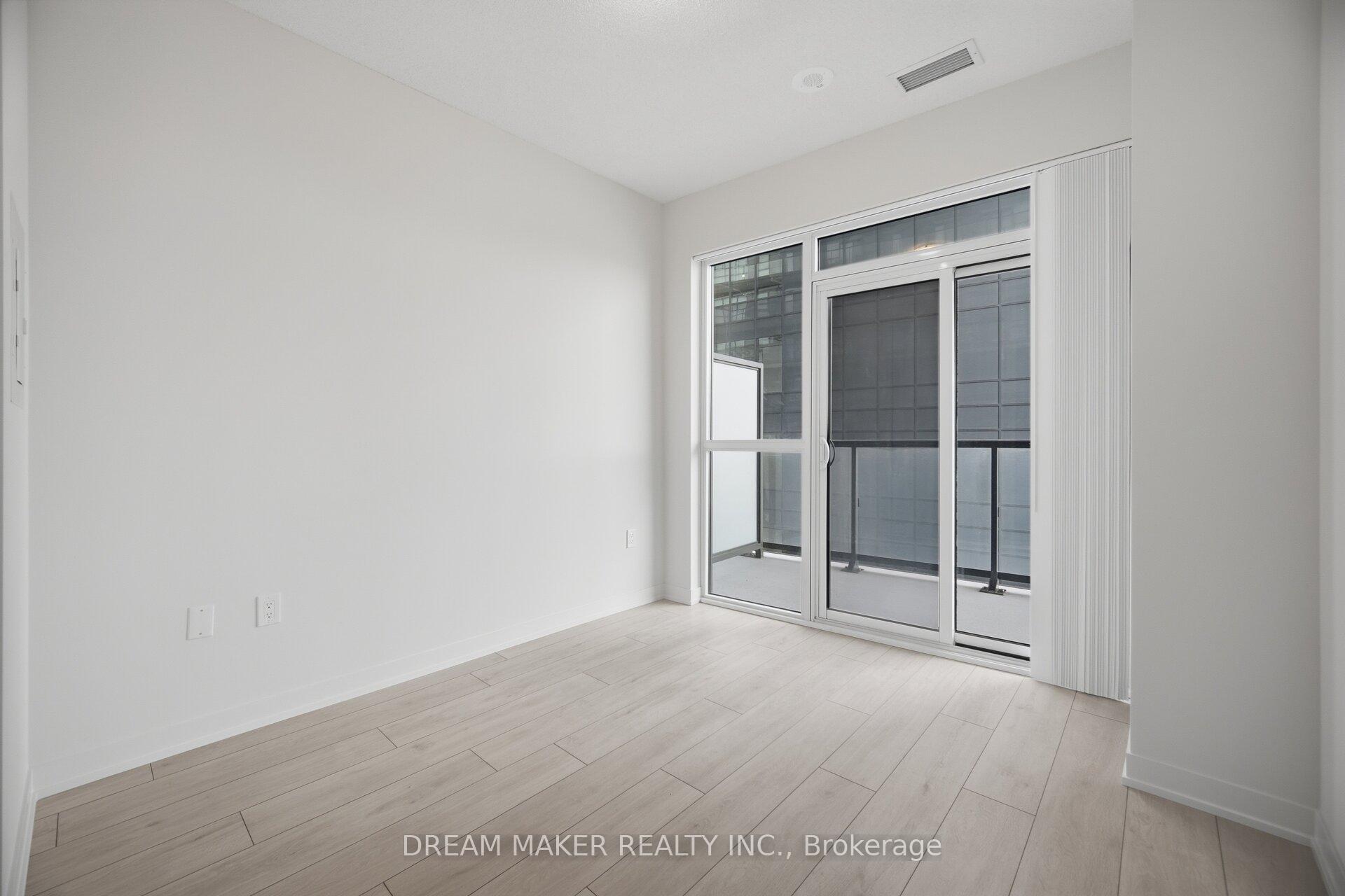 Photo 14 of Unit 511, 38 Annie Craig Drive, Etobicoke, Mimico — HOMEH