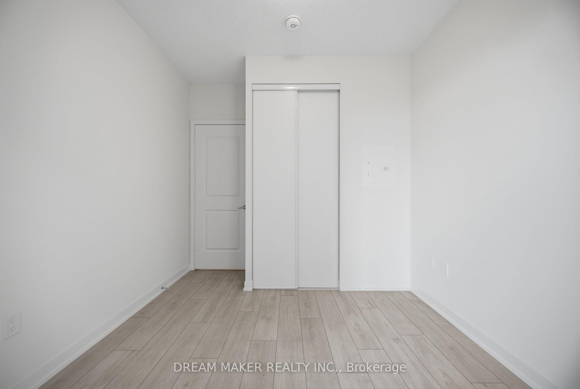 Photo 15 of Unit 511, 38 Annie Craig Drive, Etobicoke, Mimico — HOMEH