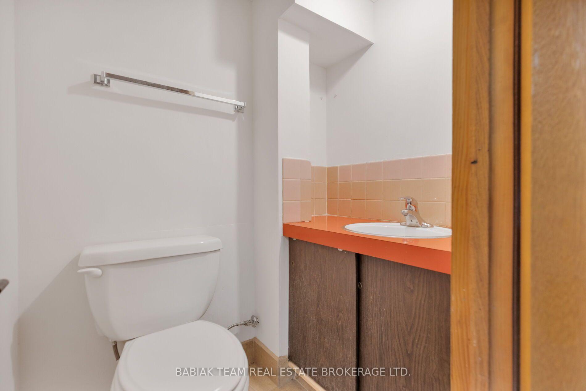 Photo 24 of 1 Rambert Crescent, Toronto, High Park-Swansea — HOMEH