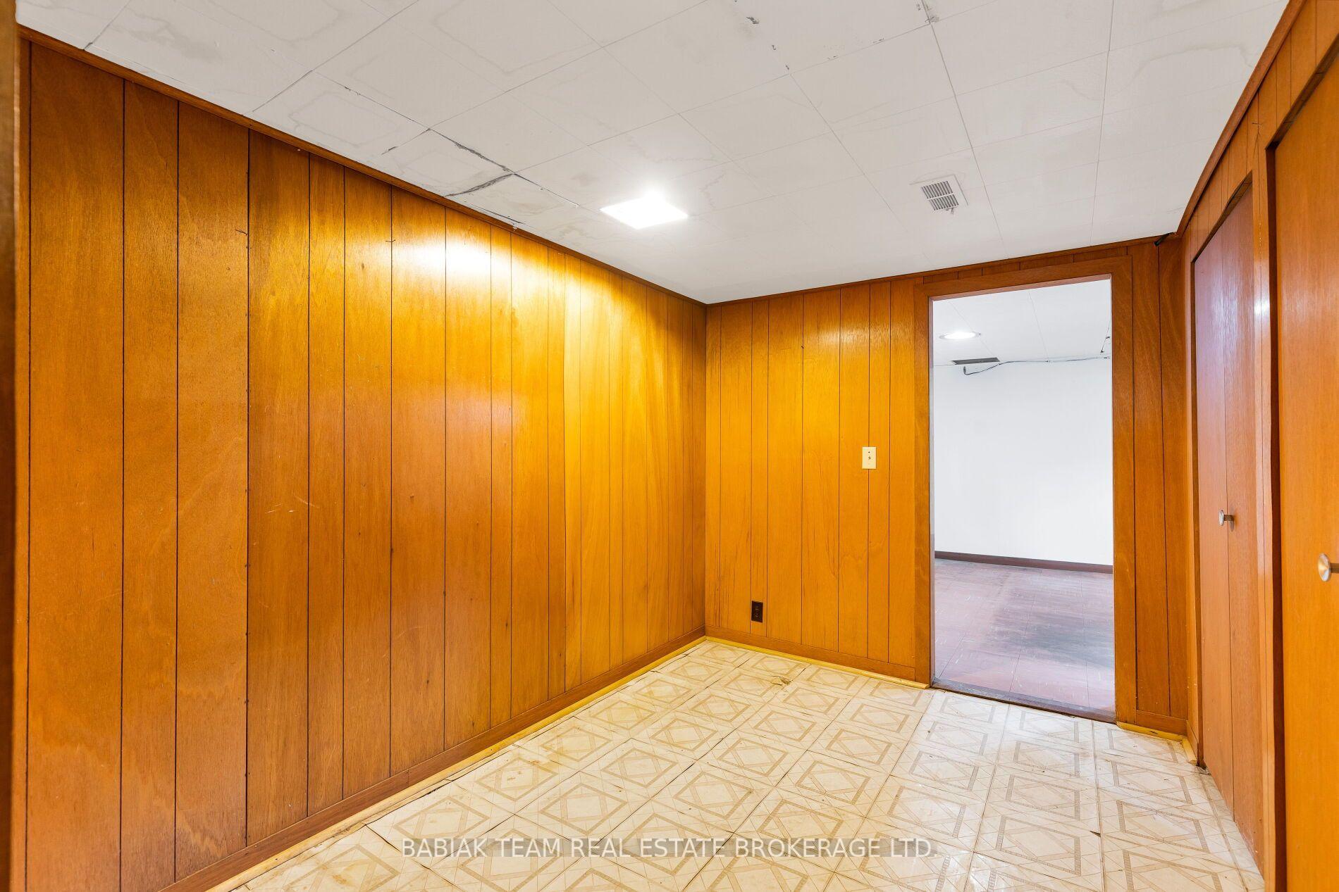 Photo 25 of 1 Rambert Crescent, Toronto, High Park-Swansea — HOMEH