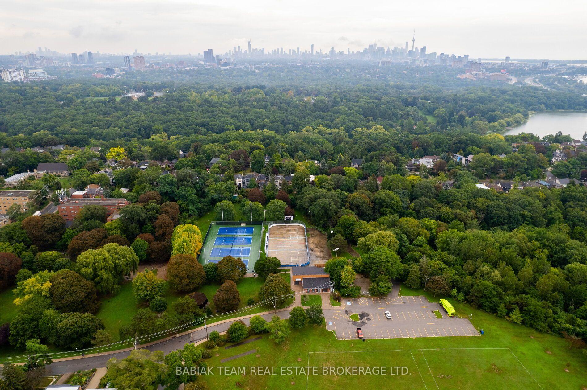 Photo 38 of 1 Rambert Crescent, Toronto, High Park-Swansea — HOMEH