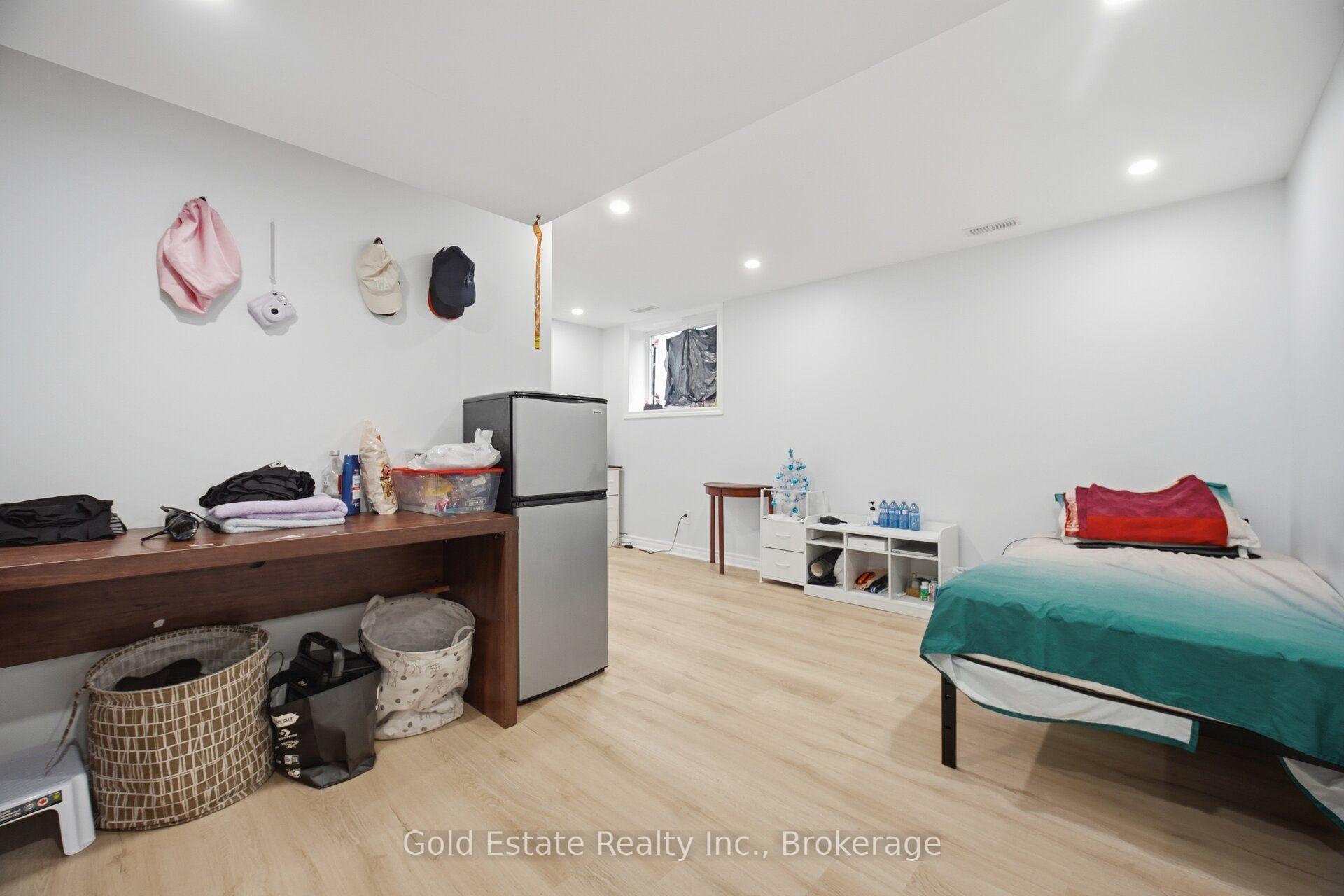Photo 35 of Unit 86, 135 Hardcastle Drive, Cambridge, Blair Road — HOMEH