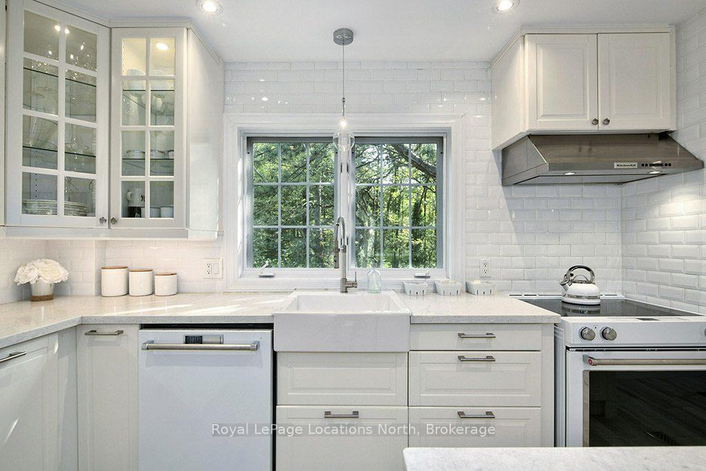 Photo 9 of 107 Margaret Drive, Blue Mountains — HOMEH