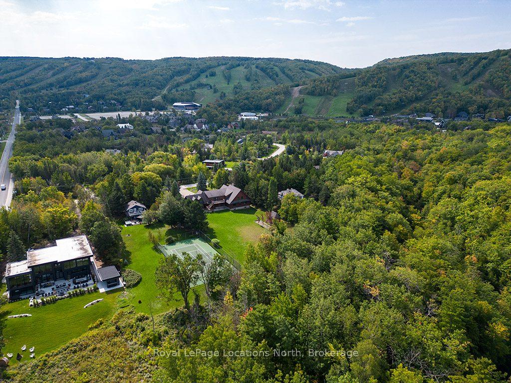 Photo 35 of 107 Margaret Drive, Blue Mountains — HOMEH