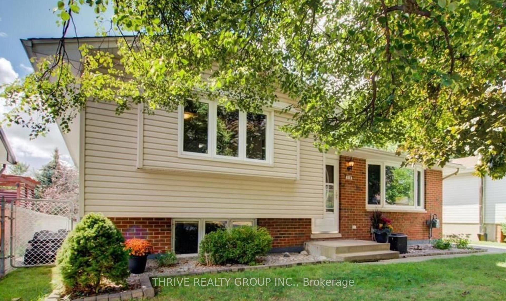 Front of 118 Sandalwood Crescent