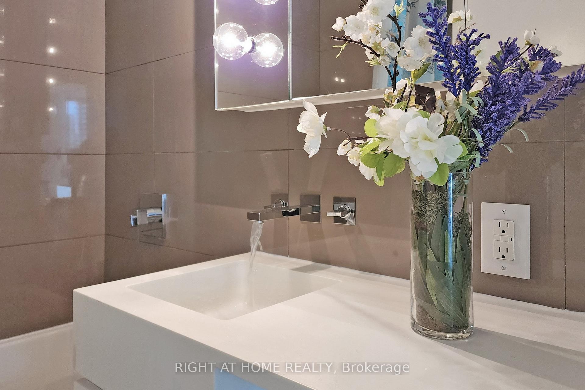 Photo 14 of Unit 2201, 45 Charles Street E, Toronto, Church-Yonge Corridor — HOMEH
