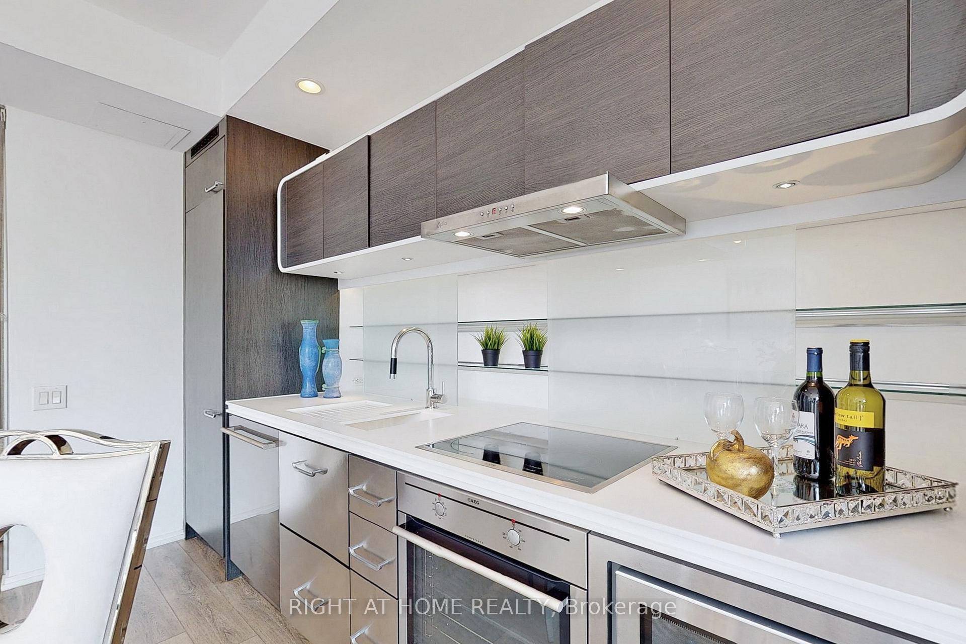 Photo 24 of Unit 2201, 45 Charles Street E, Toronto, Church-Yonge Corridor — HOMEH