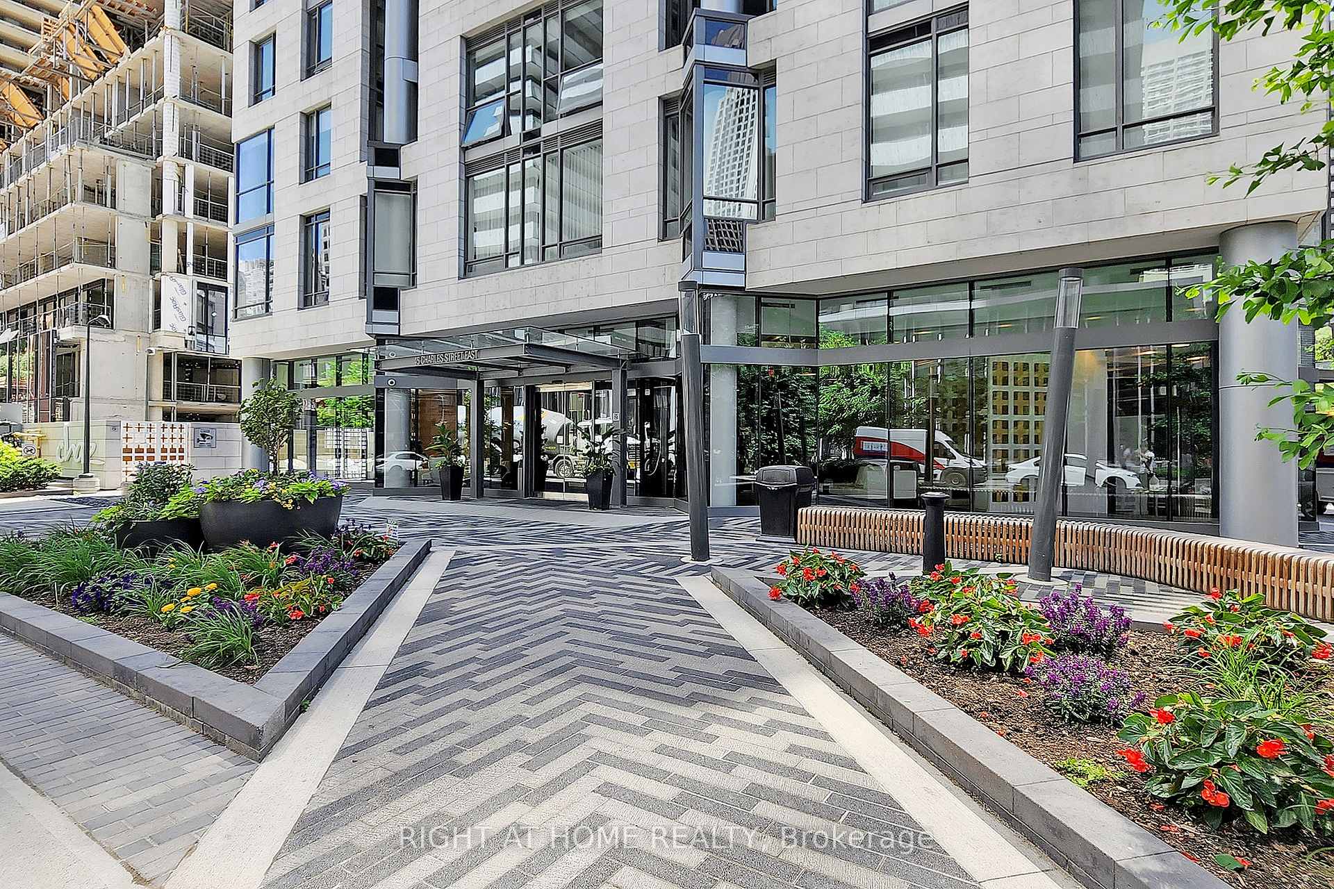 Photo 41 of Unit 2201, 45 Charles Street E, Toronto, Church-Yonge Corridor — HOMEH