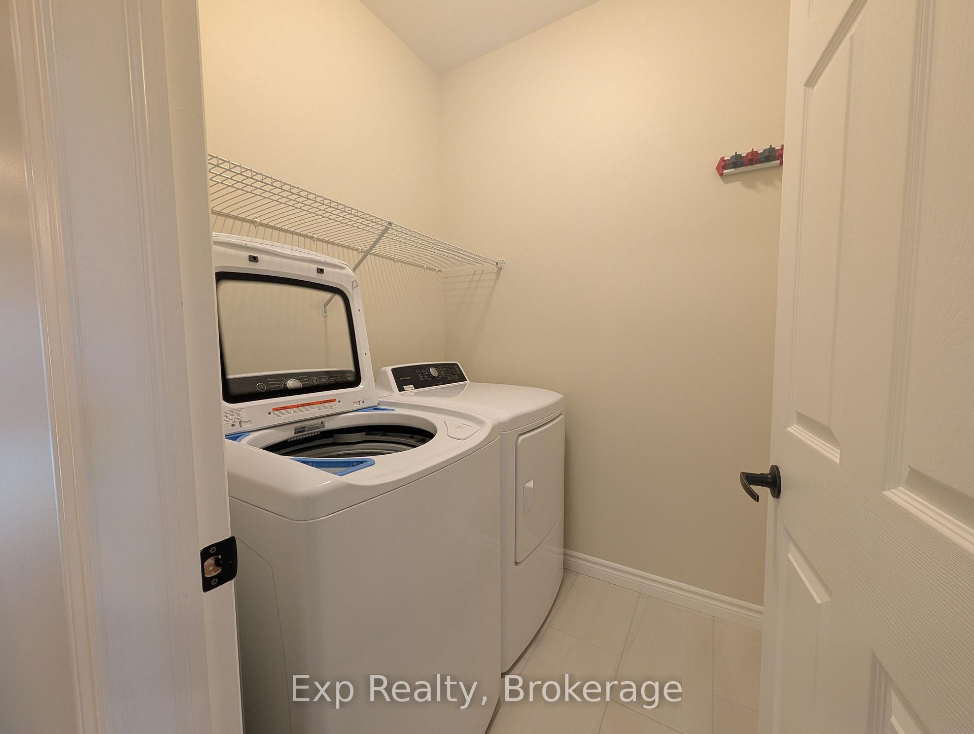 Photo 28 of 76 Covington Crescent, Belleville, Thurlow Ward — HOMEH