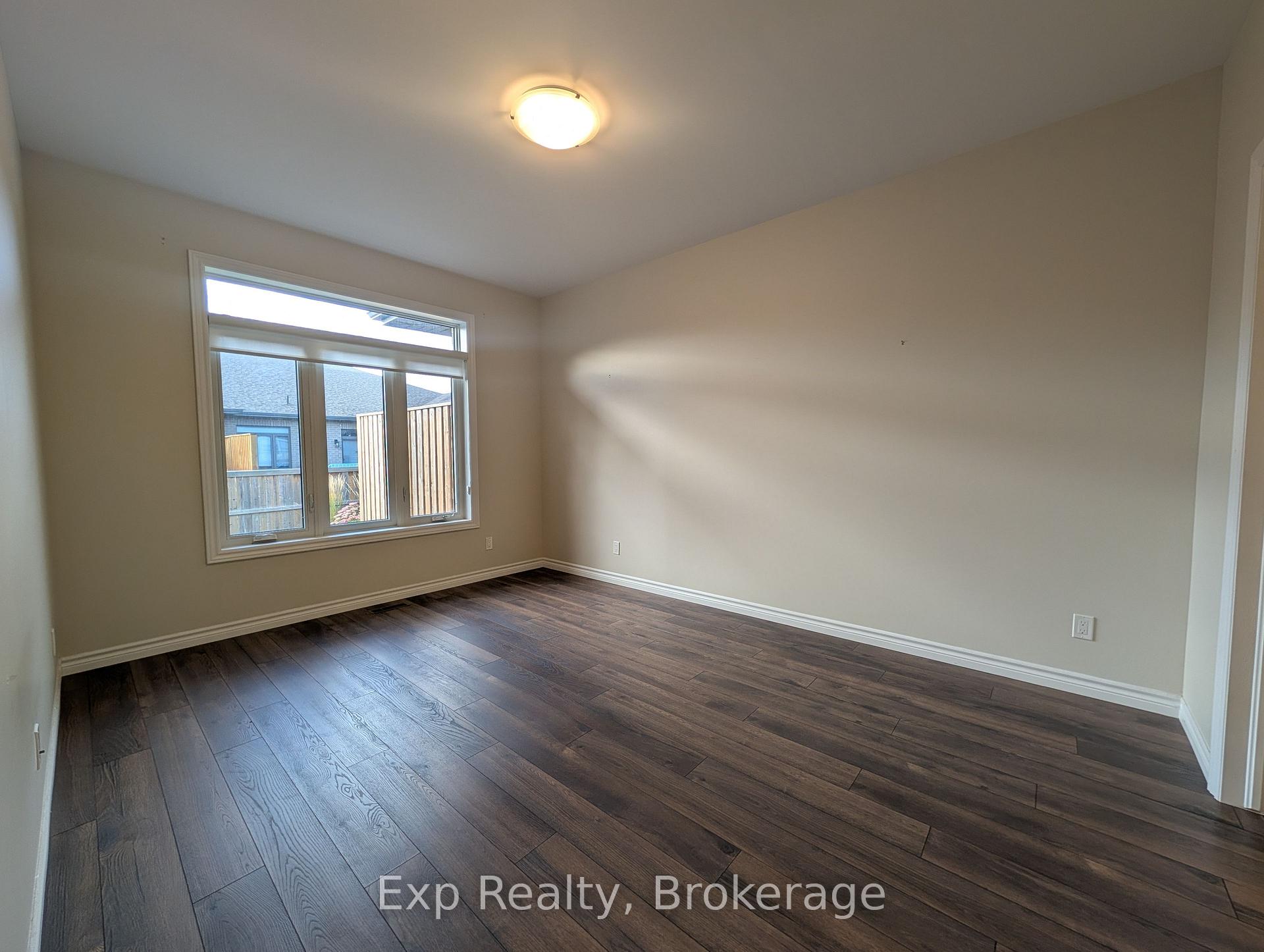 Photo 38 of 76 Covington Crescent, Belleville, Thurlow Ward — HOMEH