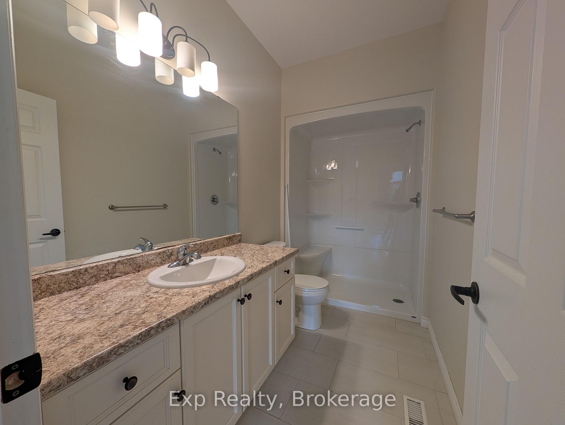 Photo 42 of 76 Covington Crescent, Belleville, Thurlow Ward — HOMEH