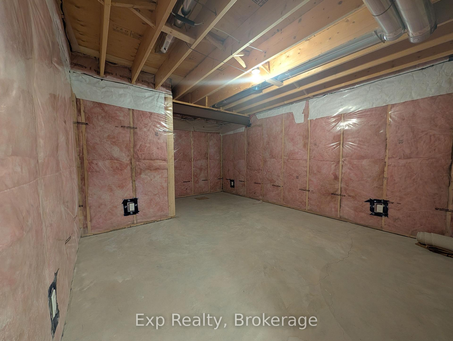 Photo 58 of 76 Covington Crescent, Belleville, Thurlow Ward — HOMEH