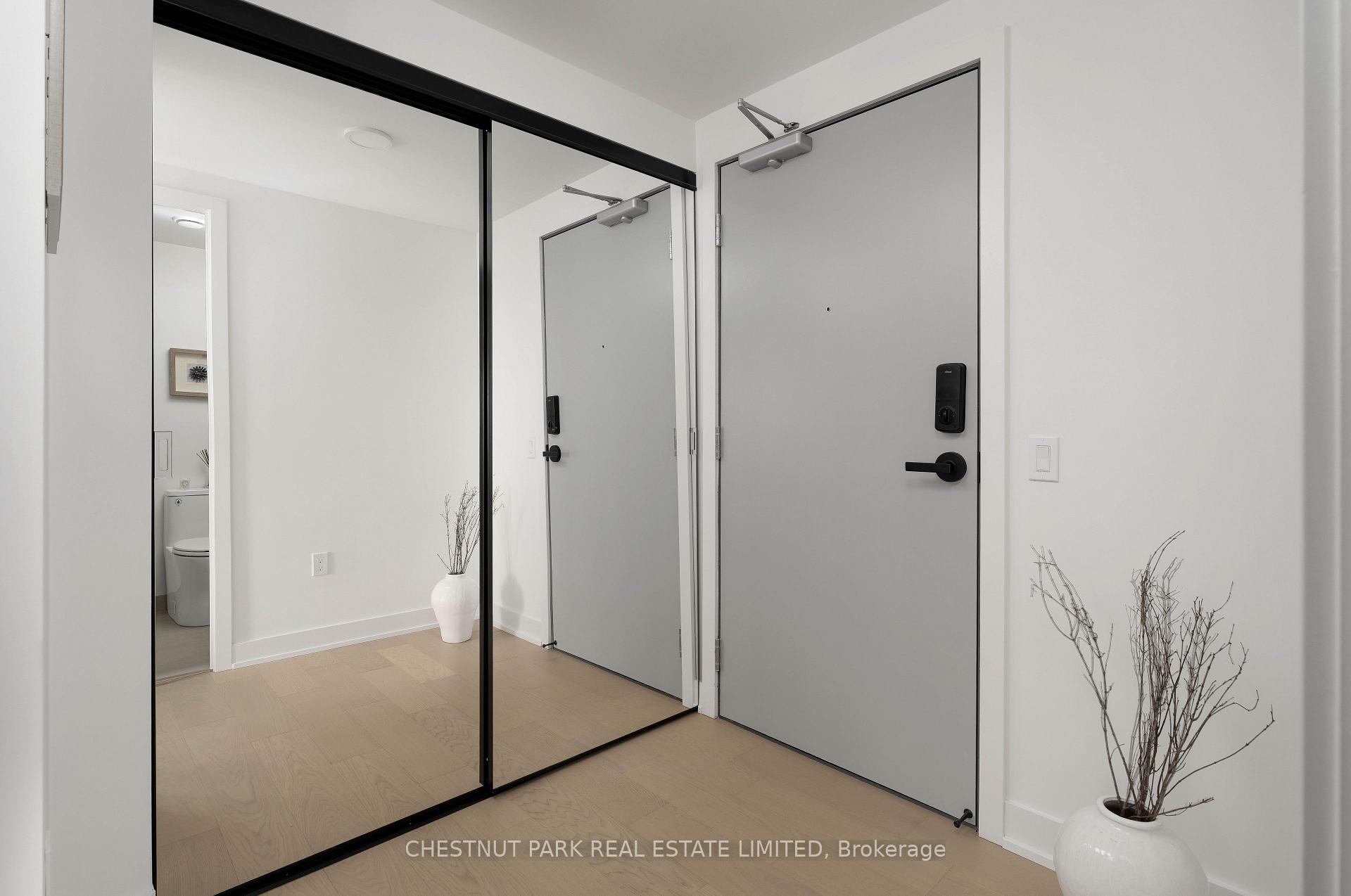 Photo 7 of Unit 404, 758 Dovercourt Road, Toronto, Dovercourt-Wallace Emerson-Junction — HOMEH
