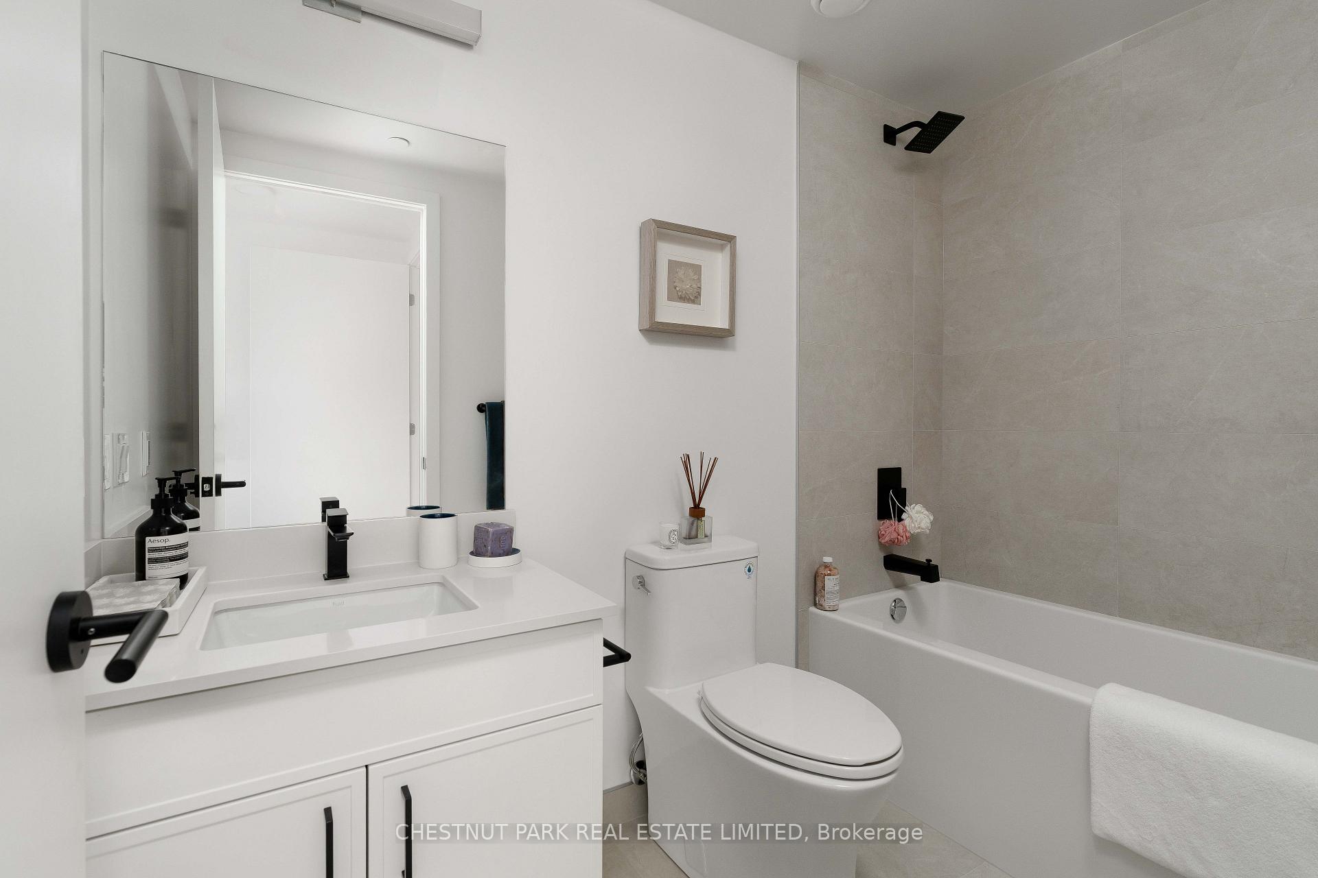 Photo 16 of Unit 404, 758 Dovercourt Road, Toronto, Dovercourt-Wallace Emerson-Junction — HOMEH