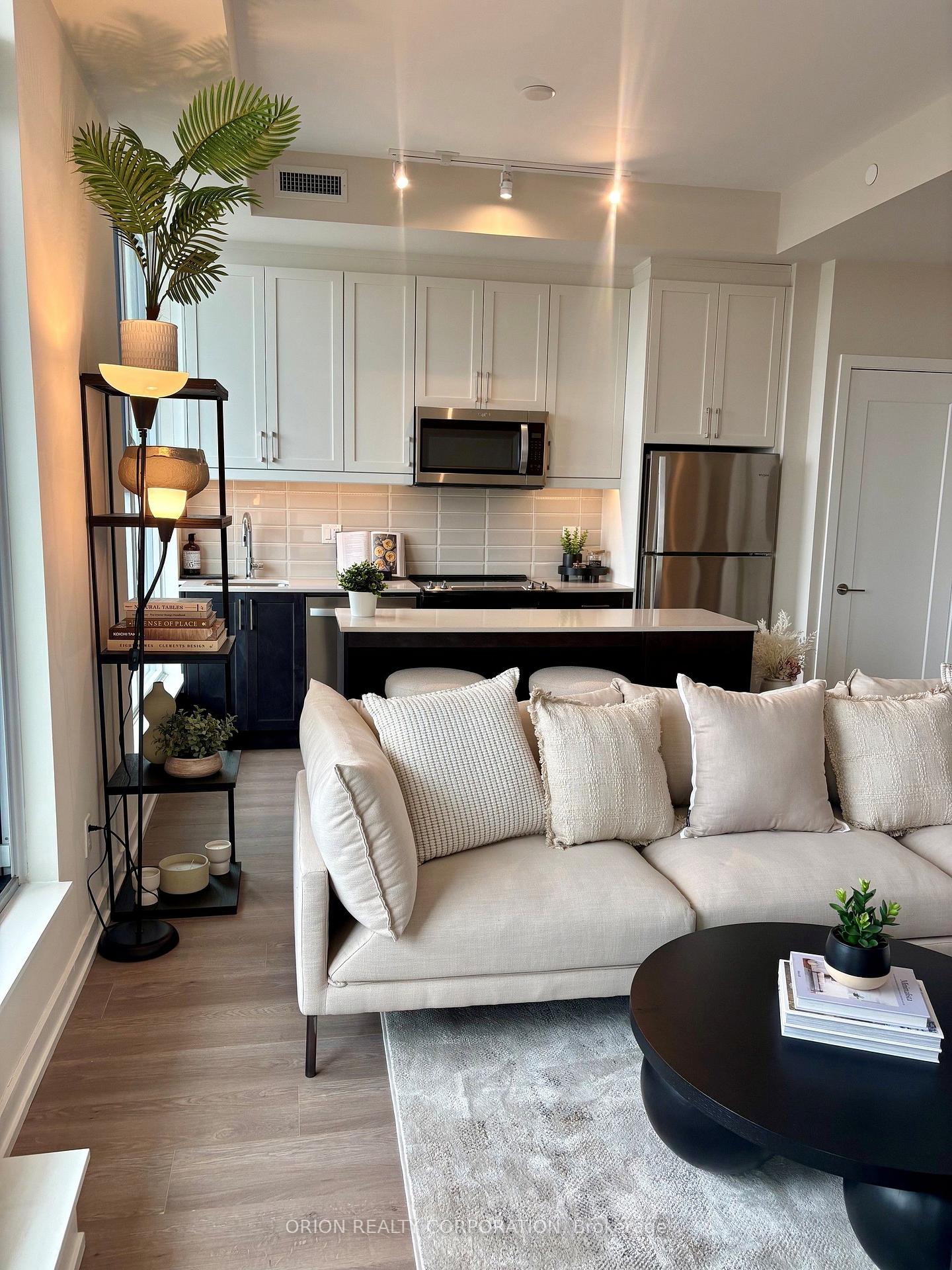 Photo 8 of Unit 503, 201 Brook Street S, Whitby, Downtown Whitby — HOMEH