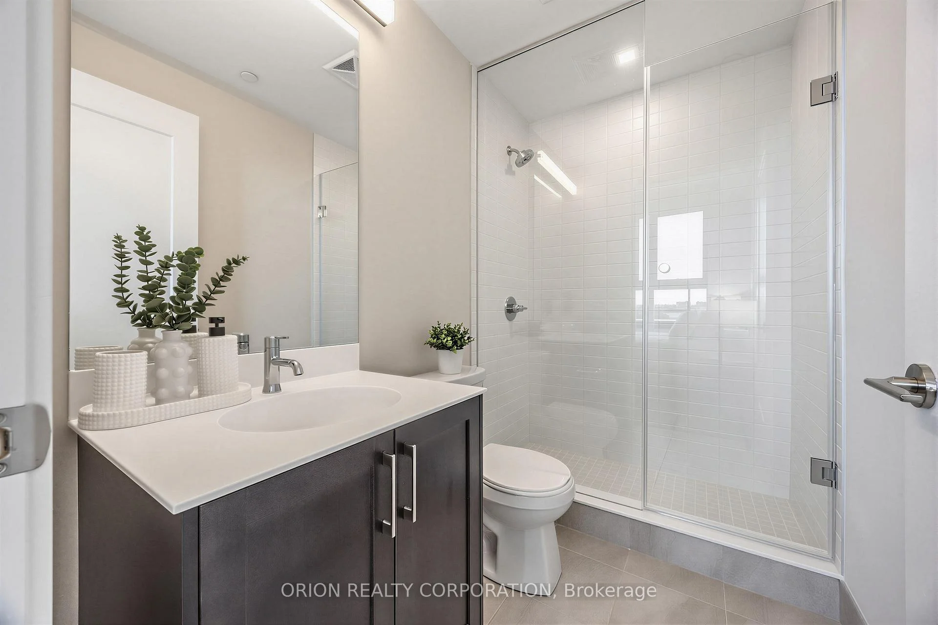 Photo 13 of Unit 503, 201 Brook Street S, Whitby, Downtown Whitby — HOMEH
