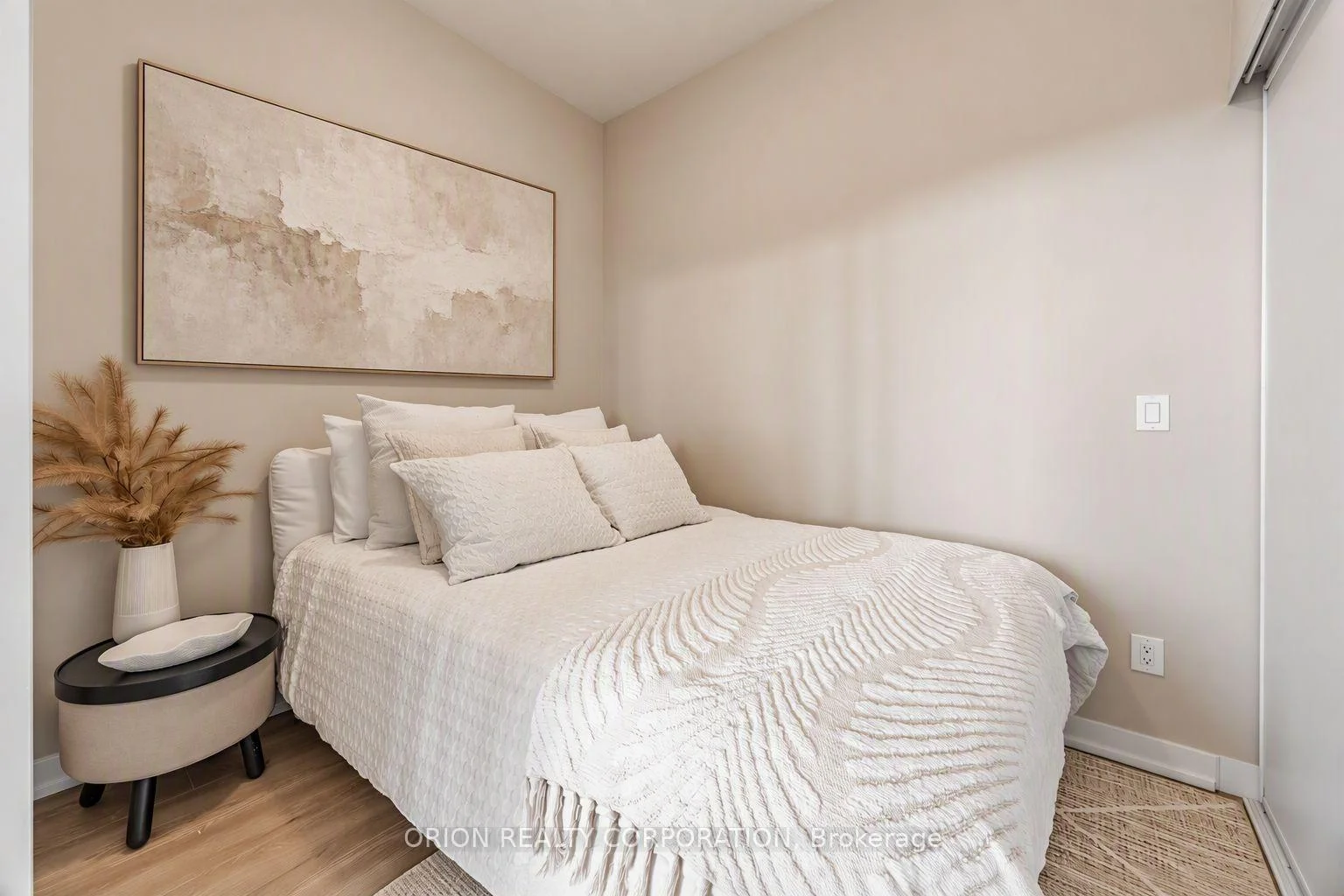 Photo 15 of Unit 503, 201 Brook Street S, Whitby, Downtown Whitby — HOMEH