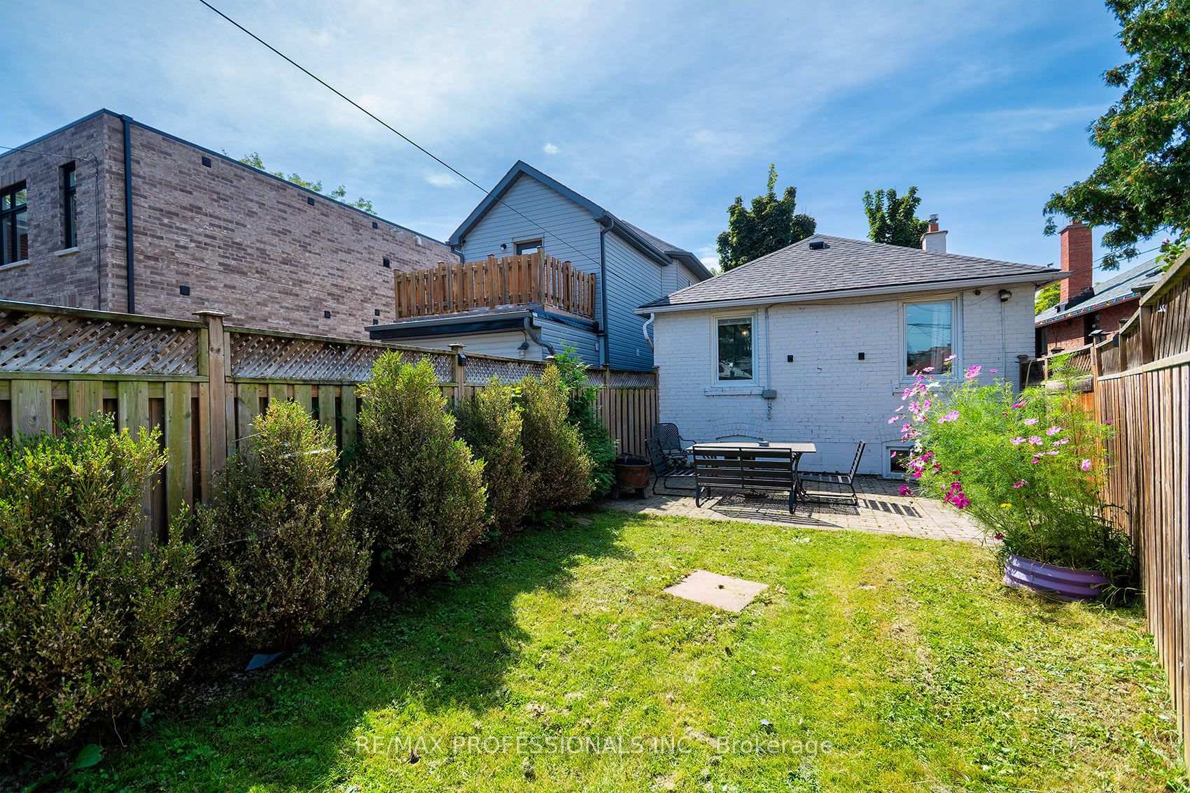 Photo 27 of 43 Fifteenth Street, Etobicoke, New Toronto — HOMEH