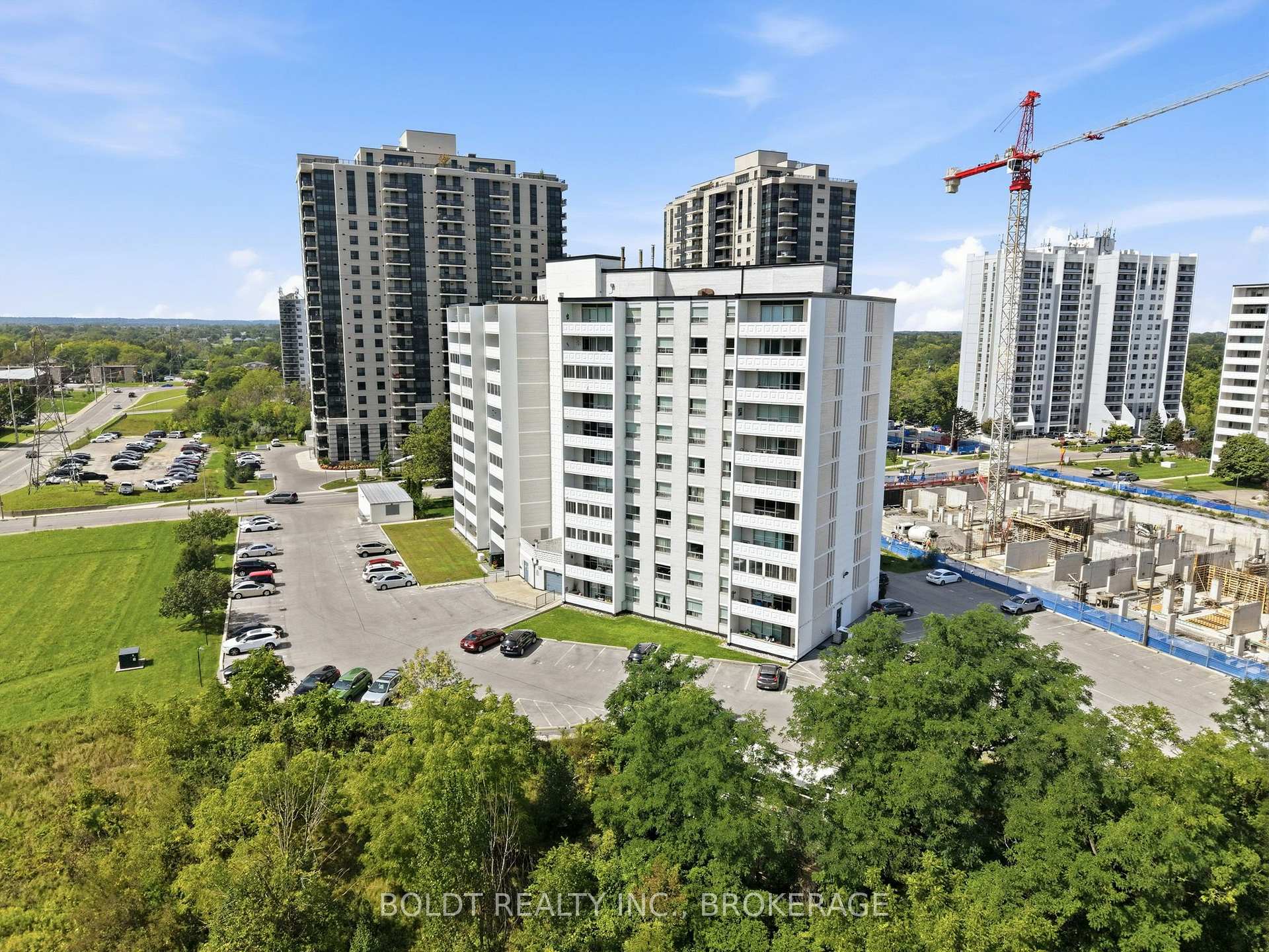 Photo 3 of Unit 1008, 35 Towering Heights Boulevard, St. Catharines, Glendale/Glenridge — HOMEH
