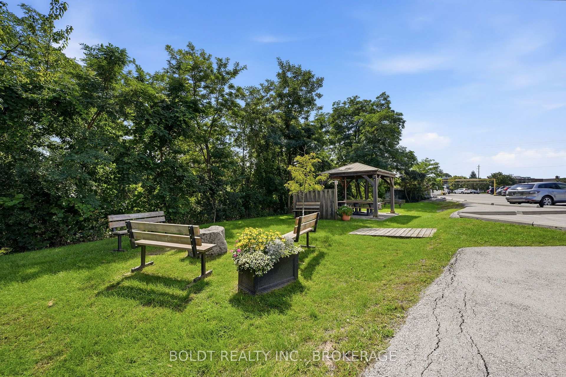 Photo 36 of Unit 1008, 35 Towering Heights Boulevard, St. Catharines, Glendale/Glenridge — HOMEH