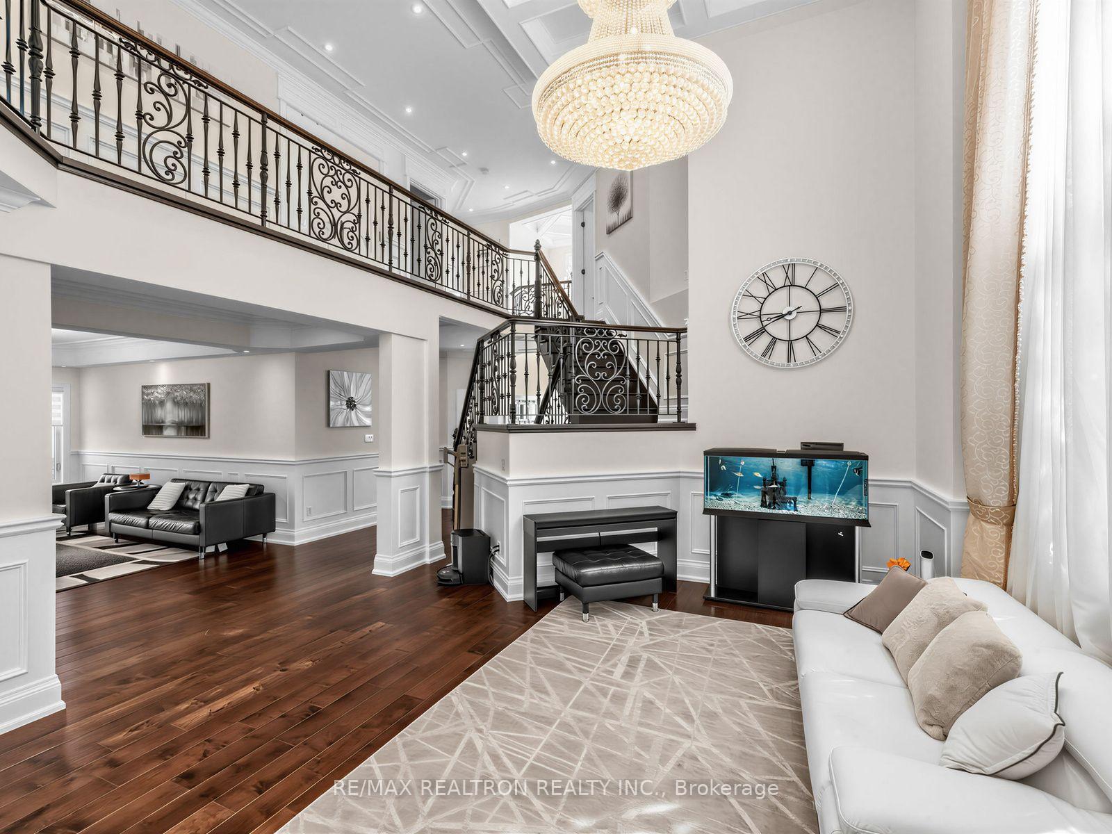 Photo 7 of 12 Anglin Drive, Richmond Hill, Jefferson — HOMEH