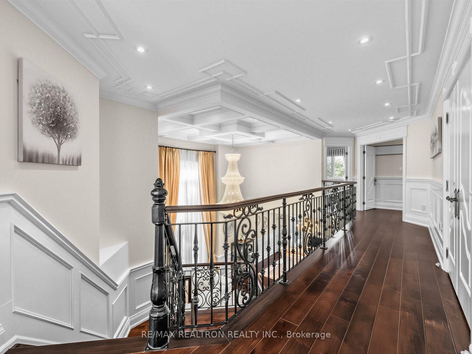 Photo 17 of 12 Anglin Drive, Richmond Hill, Jefferson — HOMEH
