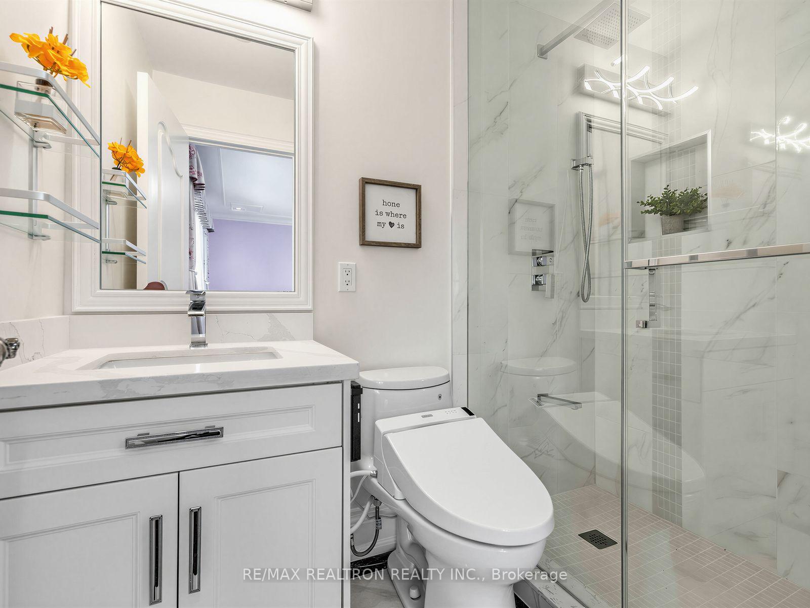 Photo 25 of 12 Anglin Drive, Richmond Hill, Jefferson — HOMEH