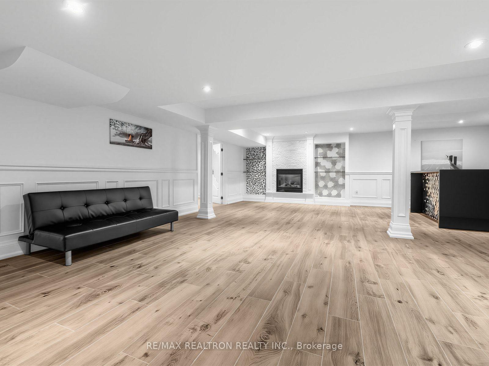 Photo 34 of 12 Anglin Drive, Richmond Hill, Jefferson — HOMEH