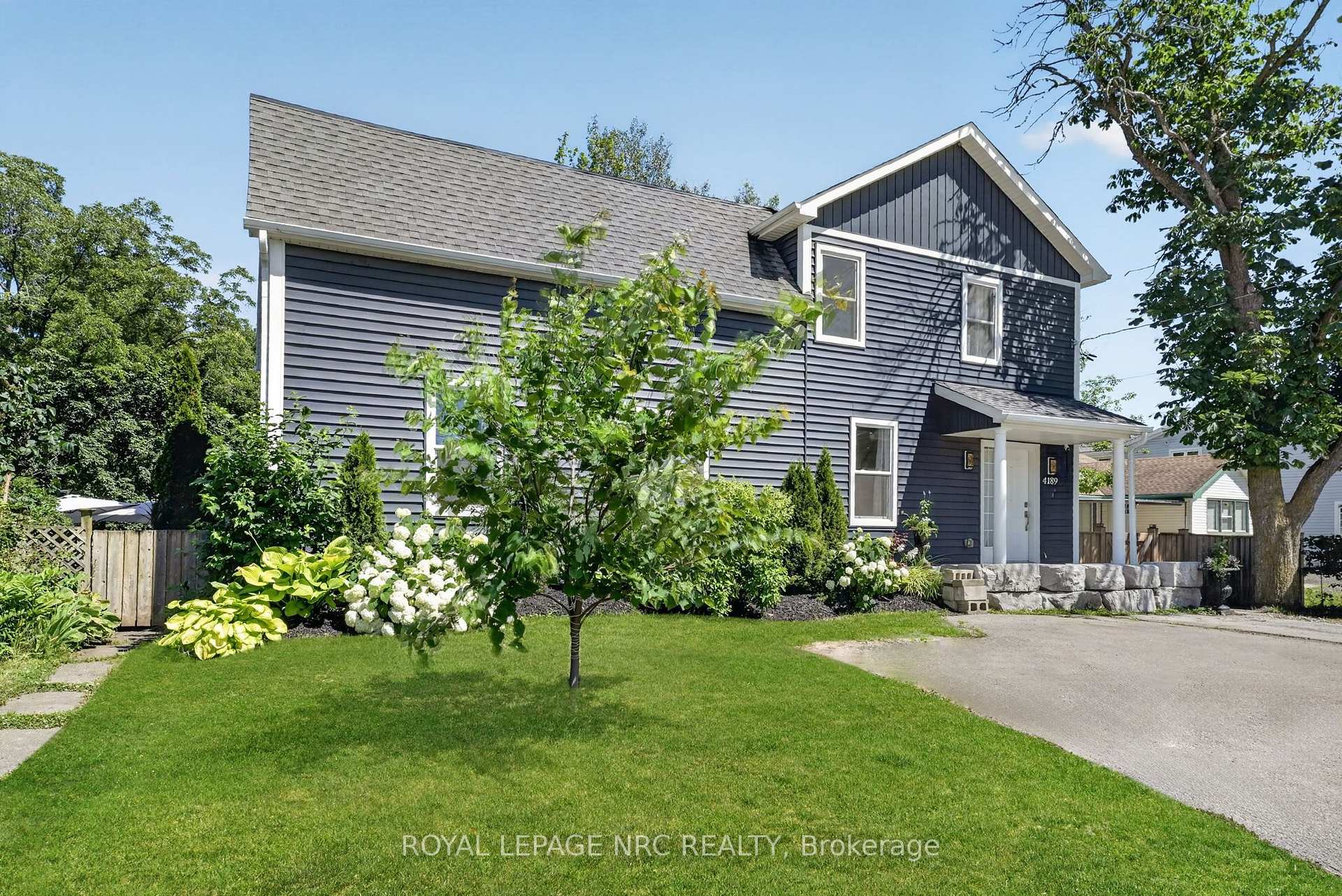 Photo 1 of 4189 Mountain Street, Lincoln, Beamsville — HOMEH