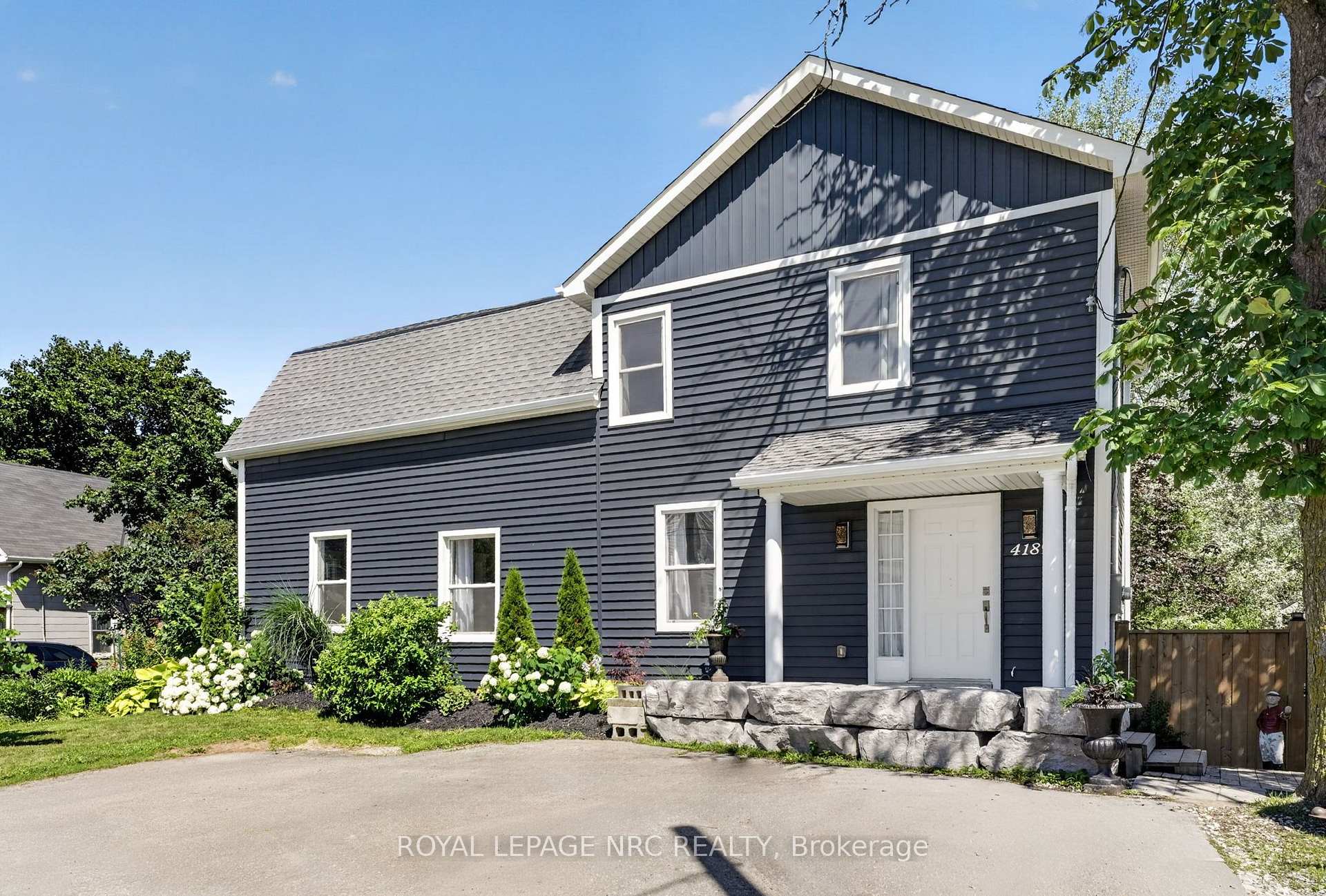 Photo 2 of 4189 Mountain Street, Lincoln, Beamsville — HOMEH