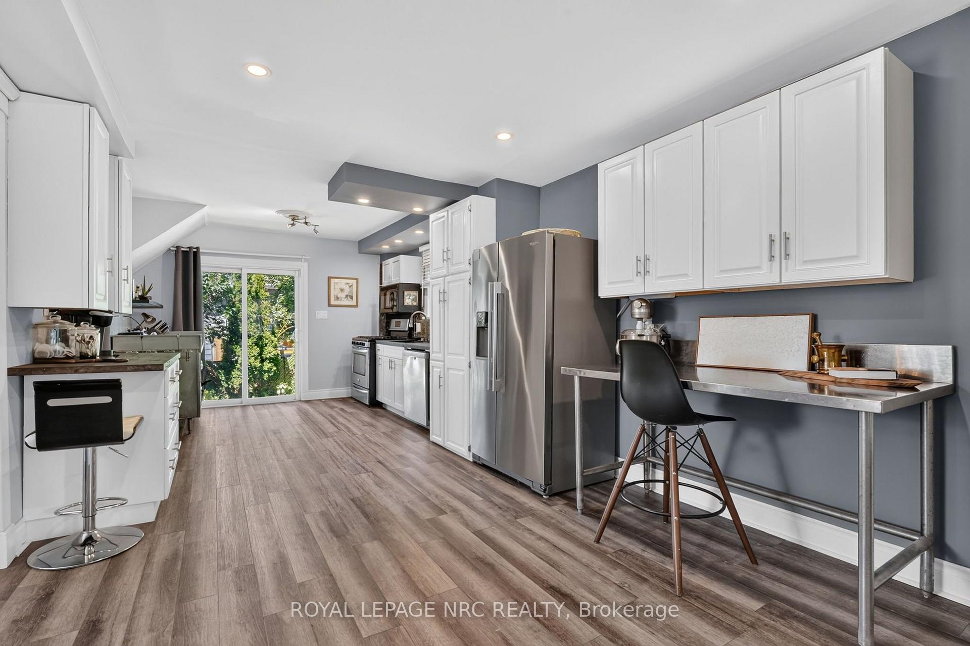 Photo 10 of 4189 Mountain Street, Lincoln, Beamsville — HOMEH