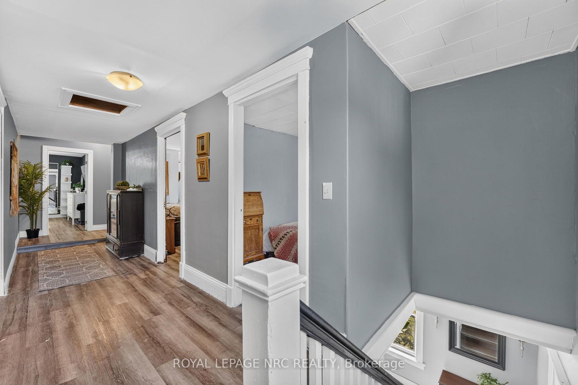 Photo 17 of 4189 Mountain Street, Lincoln, Beamsville — HOMEH