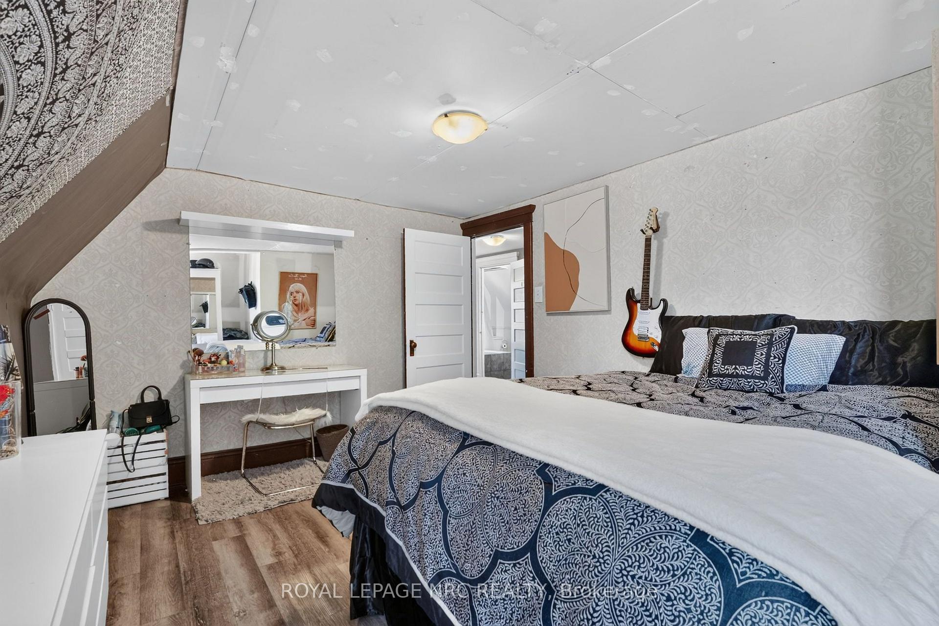 Photo 22 of 4189 Mountain Street, Lincoln, Beamsville — HOMEH