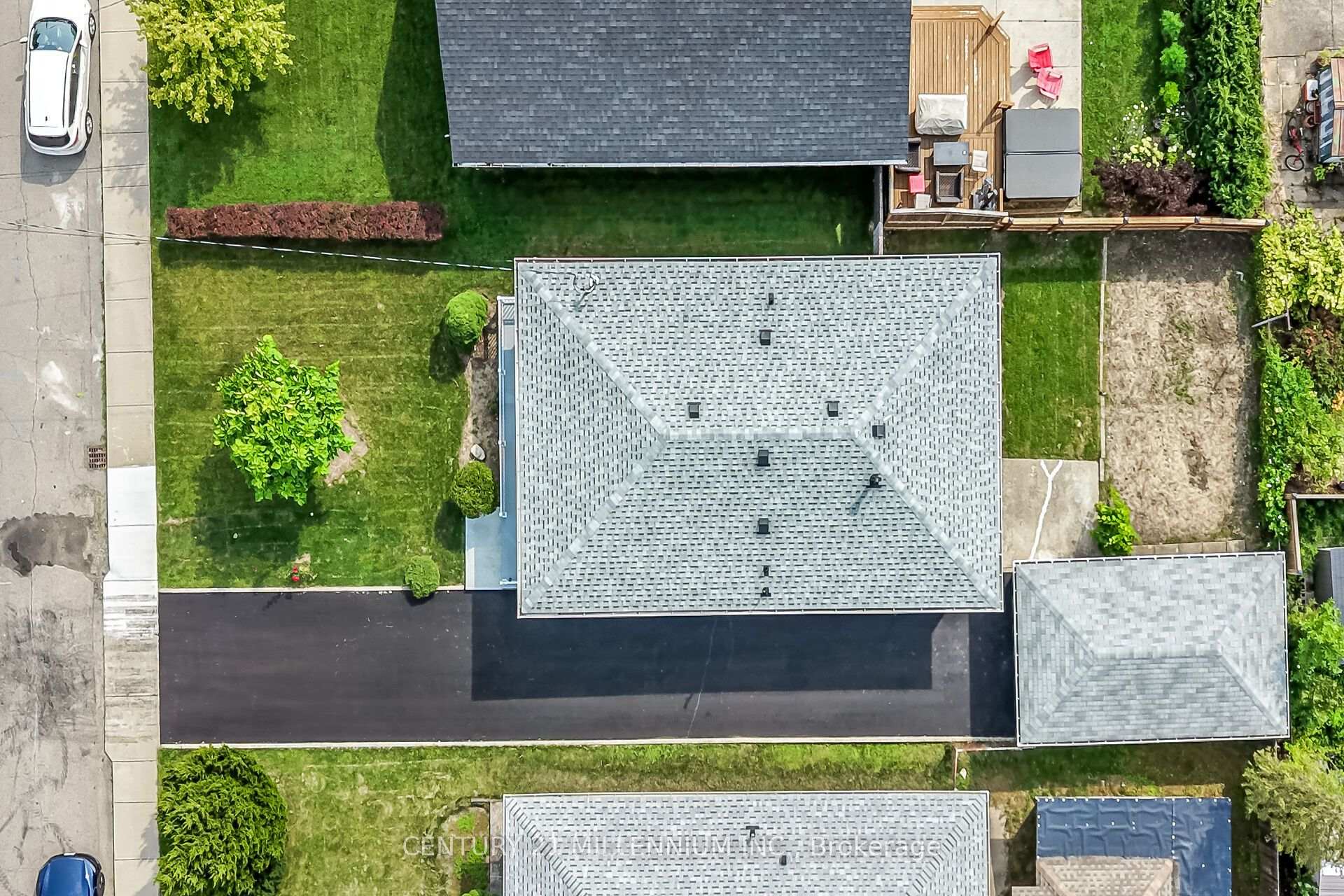 Photo 45 of Unit Upper, 40 Purdy Crescent, Hamilton, Greeningdon — HOMEH